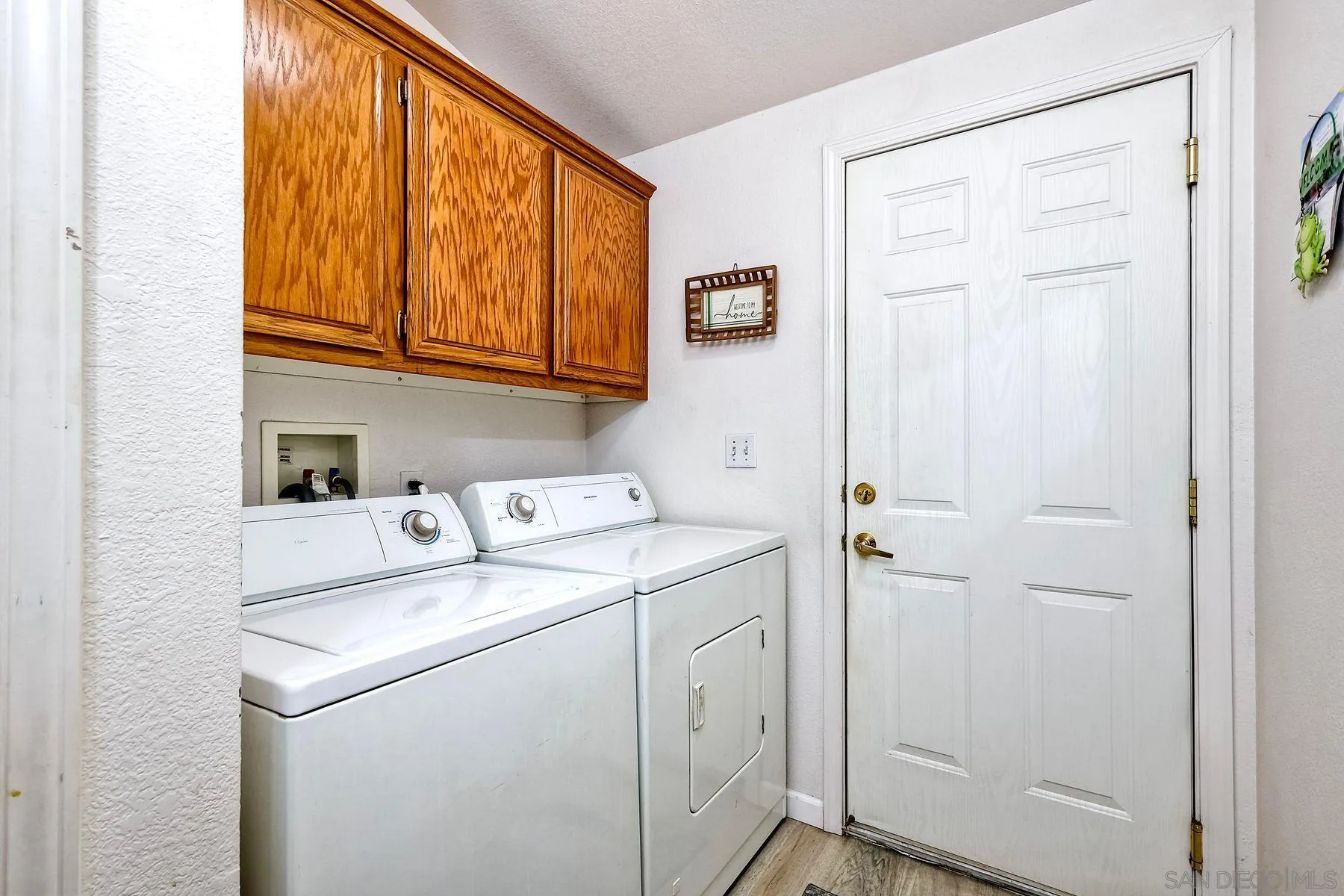 https://cdn.realtyfeed.com/cdn/127/260019616/11510cbe4567a8e4b4952c56df78d8aa.webp