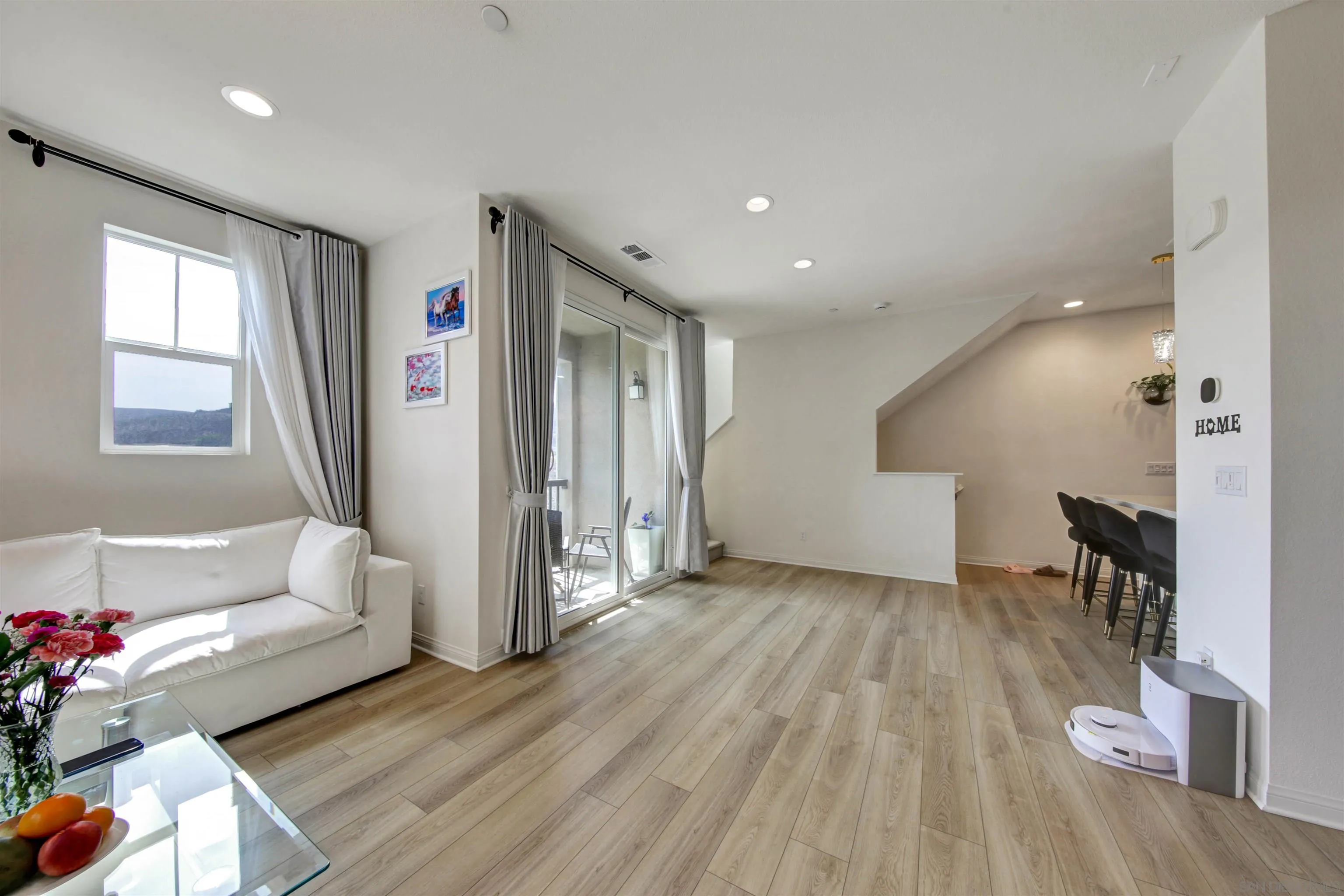 https://cdn.realtyfeed.com/cdn/127/260019618/eaca0552a9b8eaf714a94ae815cb79f5.webp