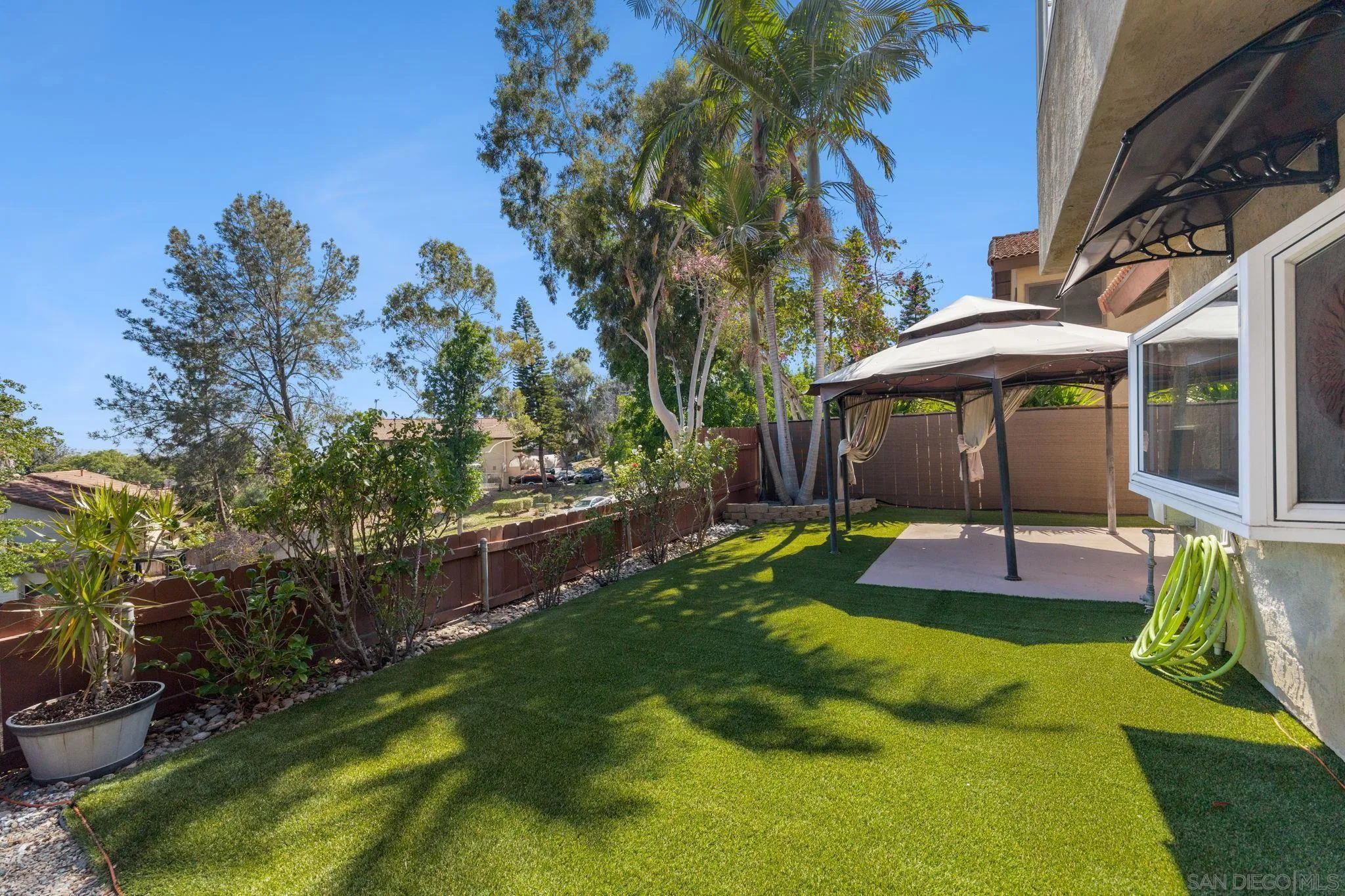 https://cdn.realtyfeed.com/cdn/127/260019622/a4022e1ff47d12bb5f968cf774b35233.webp