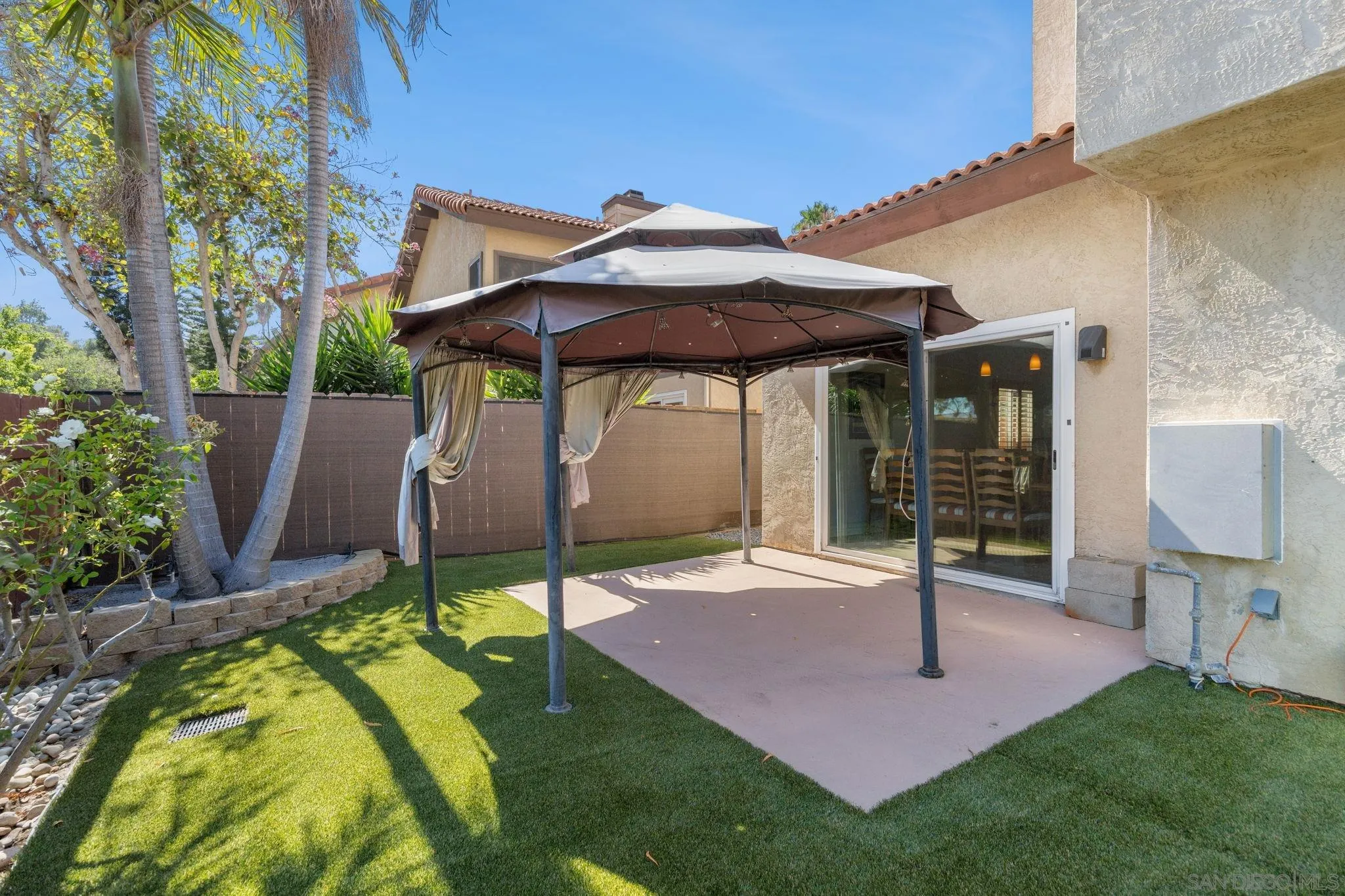https://cdn.realtyfeed.com/cdn/127/260019622/c8e3de727173c3ef931828dd2fd5266f.webp