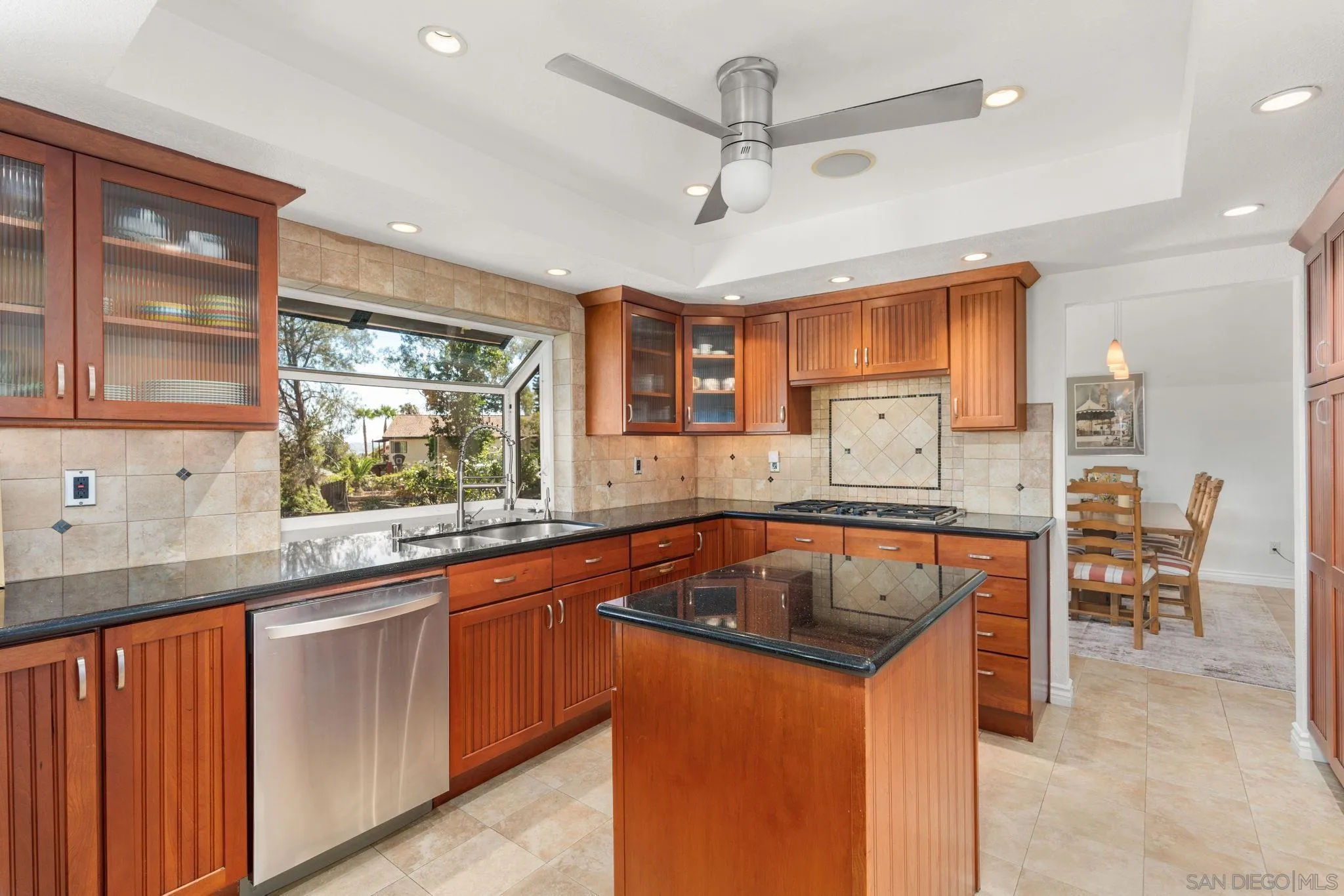 https://cdn.realtyfeed.com/cdn/127/260019622/d2f4721156b1459806b759aa6b94480b.webp