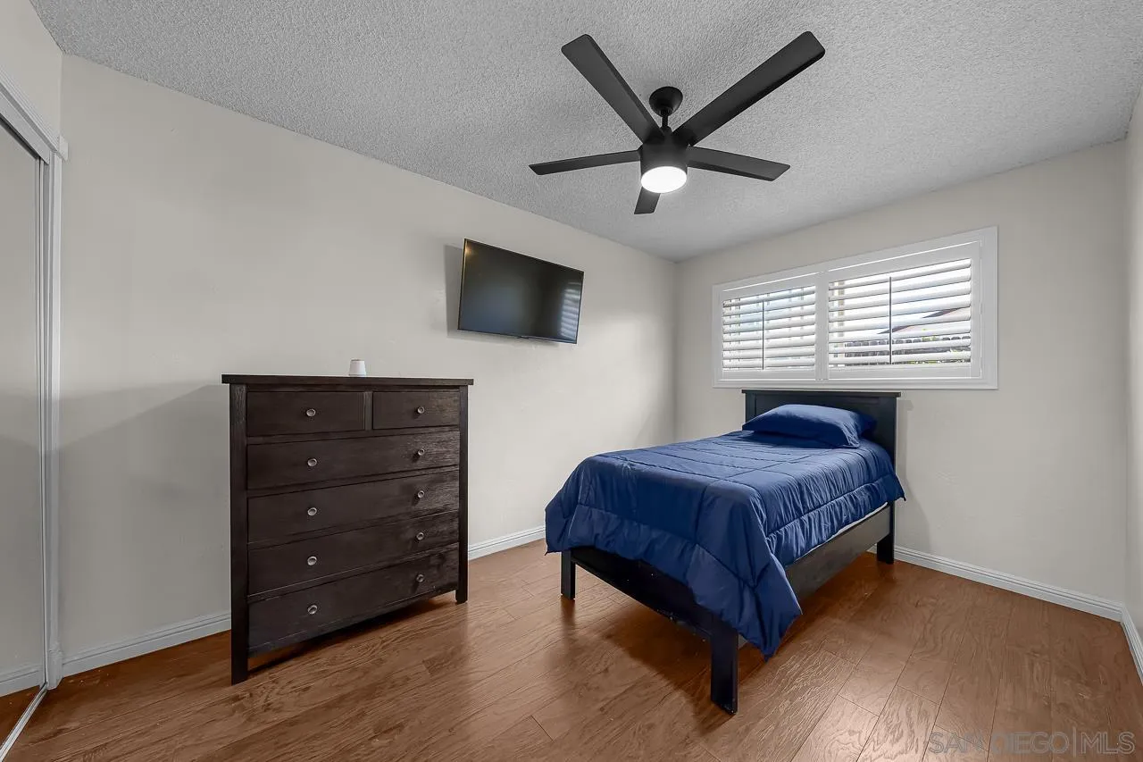 https://cdn.realtyfeed.com/cdn/127/260019623/6bd4a11afaa19aa269511086f658a893.webp