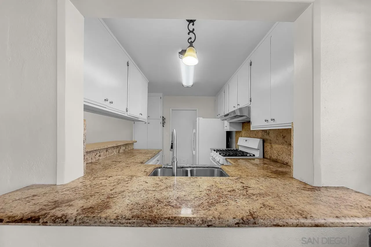 https://cdn.realtyfeed.com/cdn/127/260019623/77c3df01f54726173a9436d9908933ba.webp