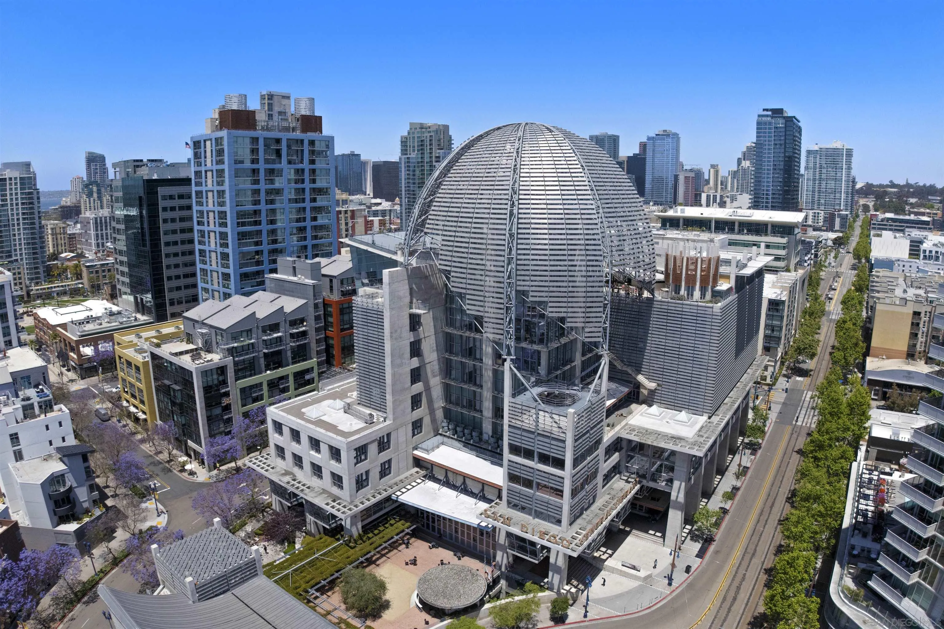https://cdn.realtyfeed.com/cdn/127/260019626/d071dffa25eedb7d065d73df38982025.webp