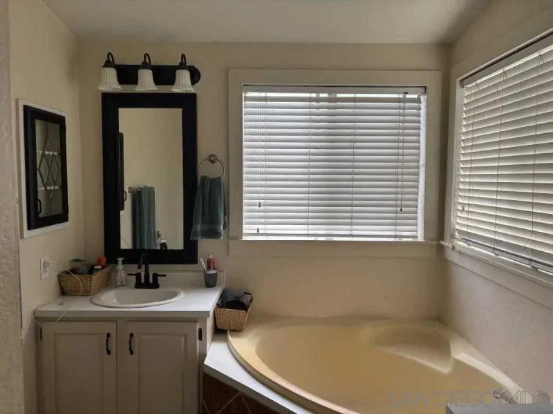 13327 Casa Vista St Unit 97, Poway, CA 92064 - Photo 3 of 18, Poway, CA