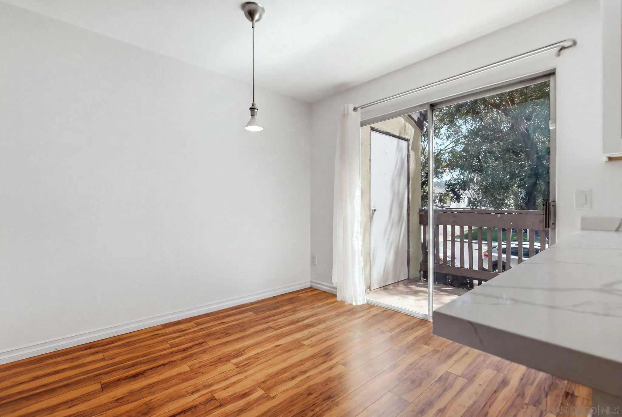 Photo #10: 260019629 Listing: Photo #10