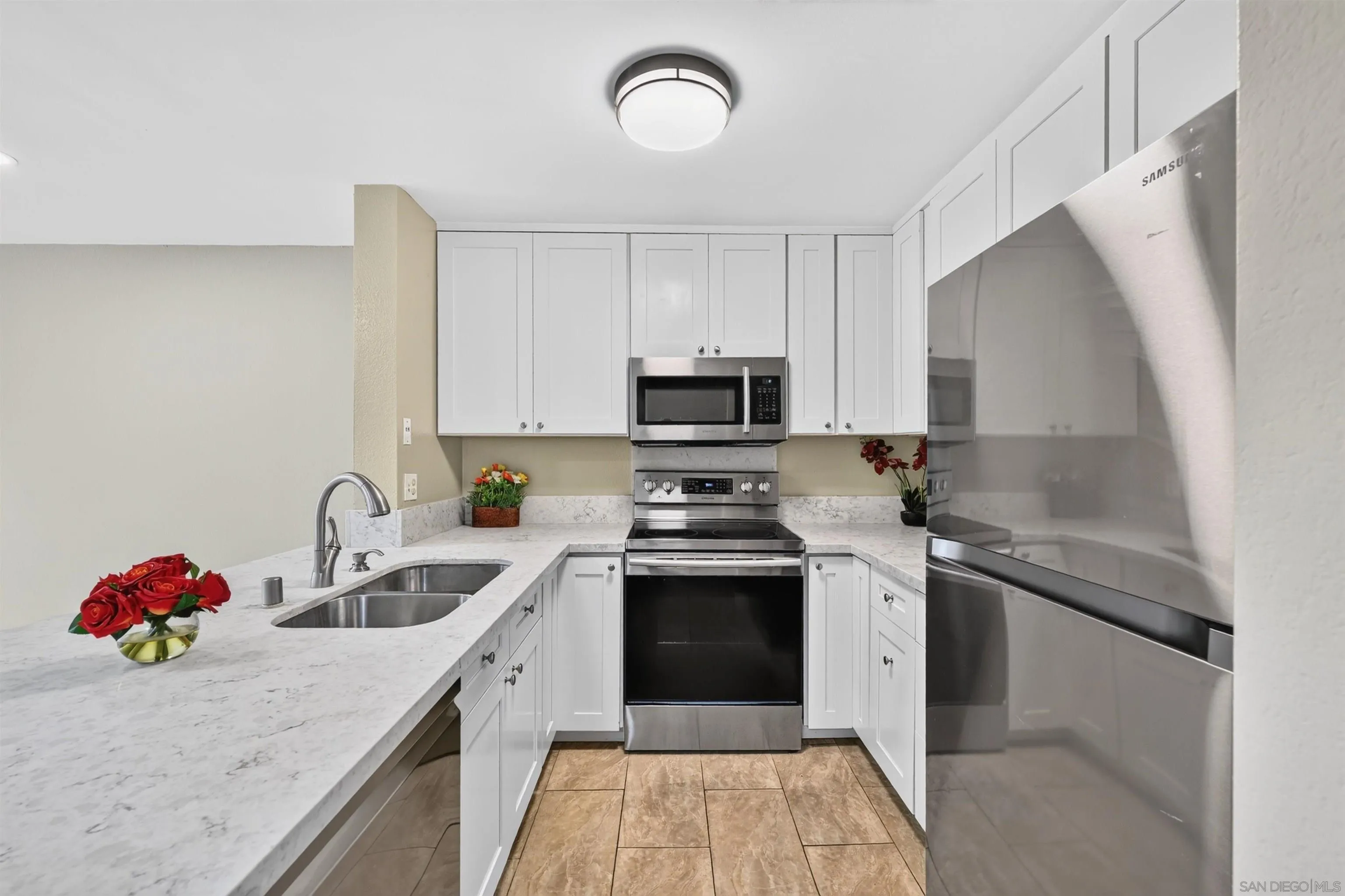 Photo #7: 260019631 Listing: Photo #7