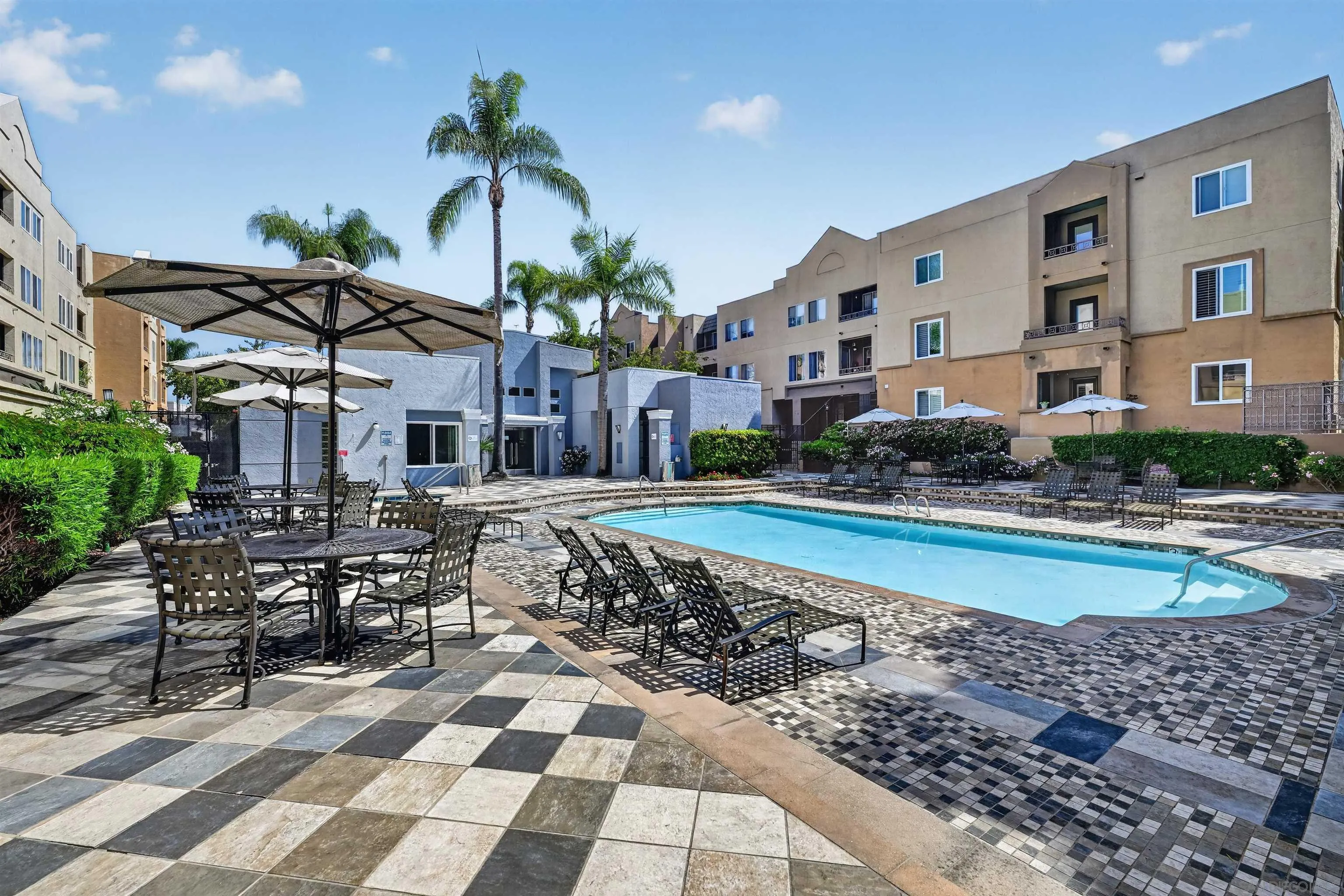 Photo #23: 260019631 Listing: Photo #23