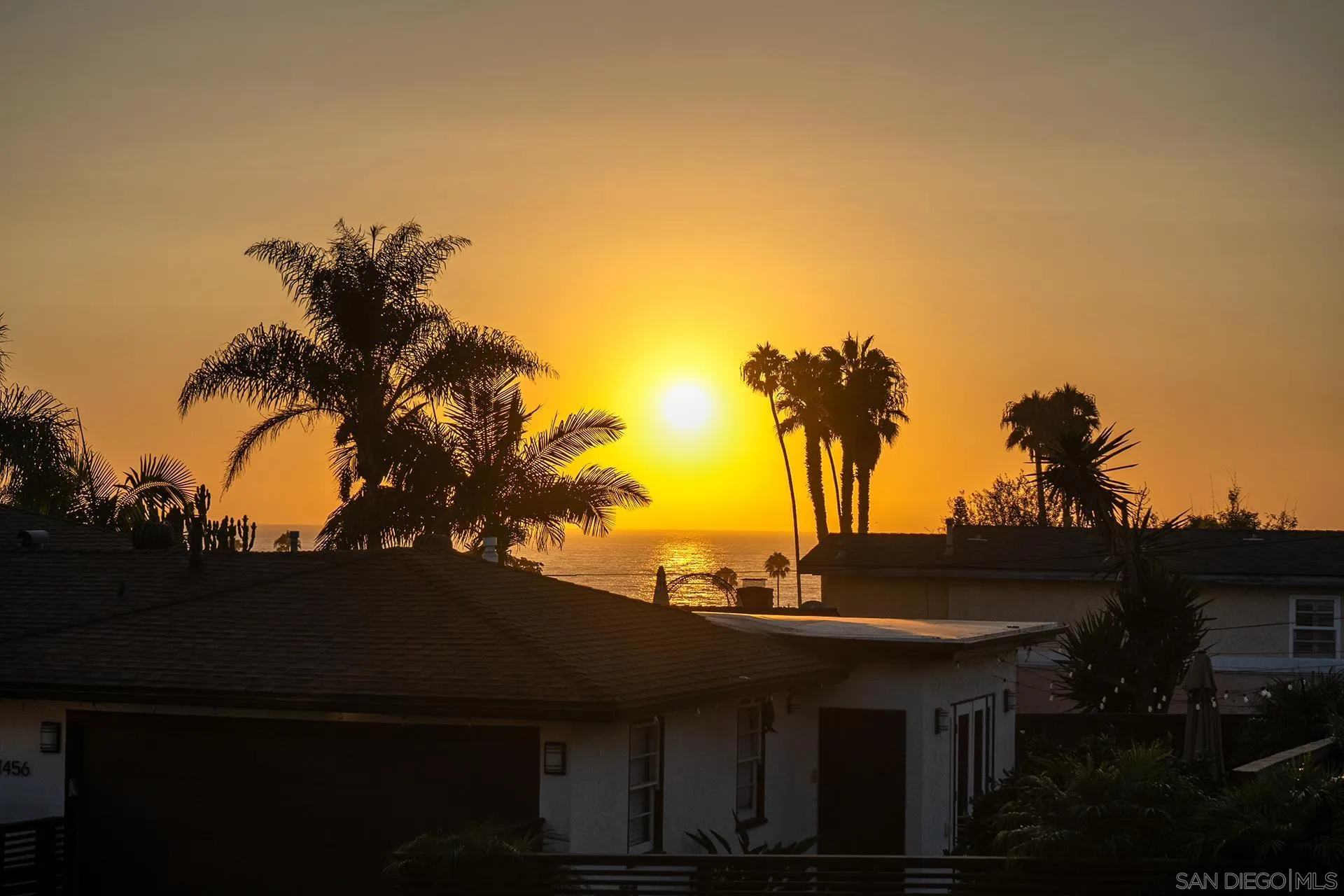 https://cdn.realtyfeed.com/cdn/127/260019633/0bd5527a666d79238bd56688c6ea9af0.webp