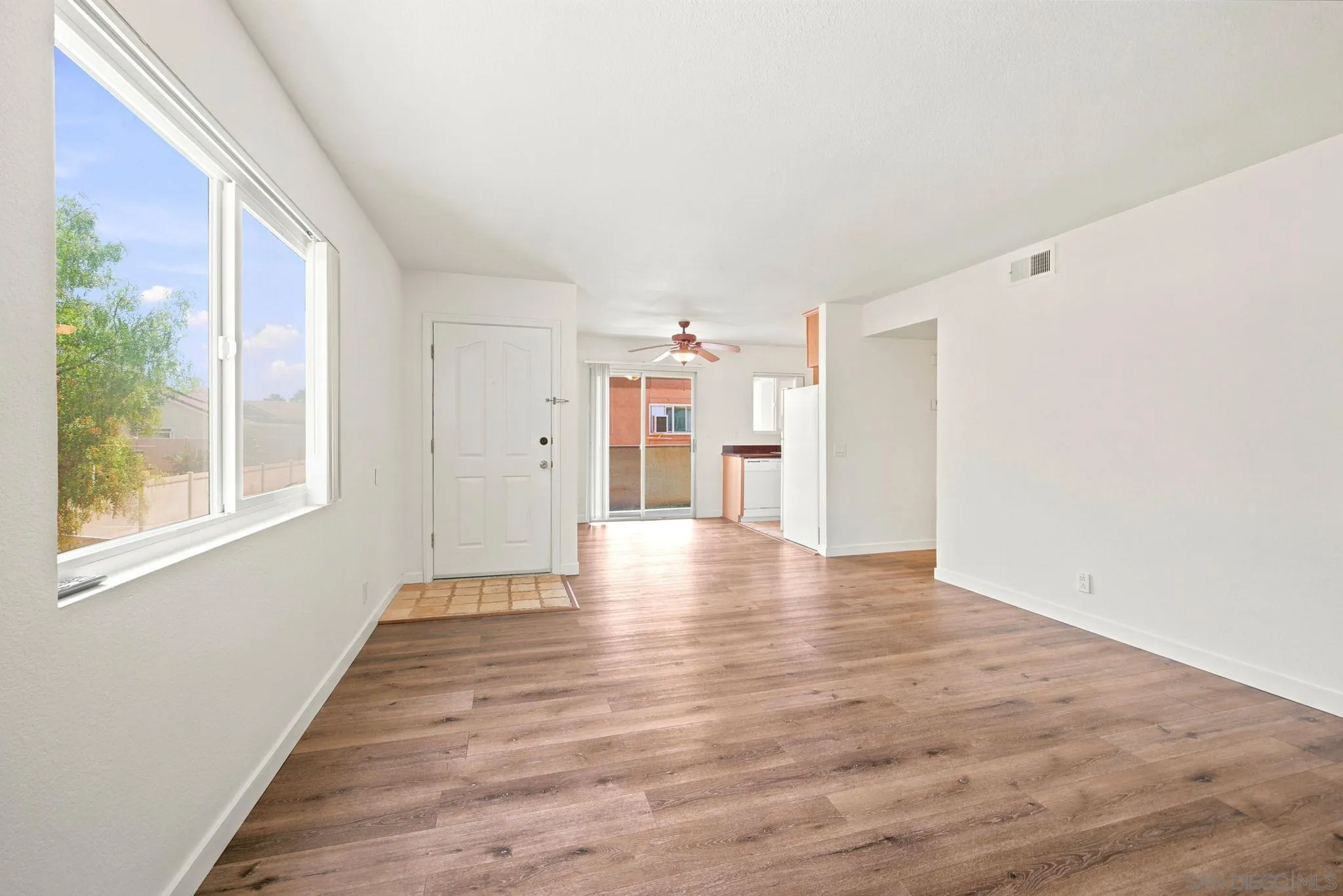 Photo #9: 260019634 Listing: Photo #9