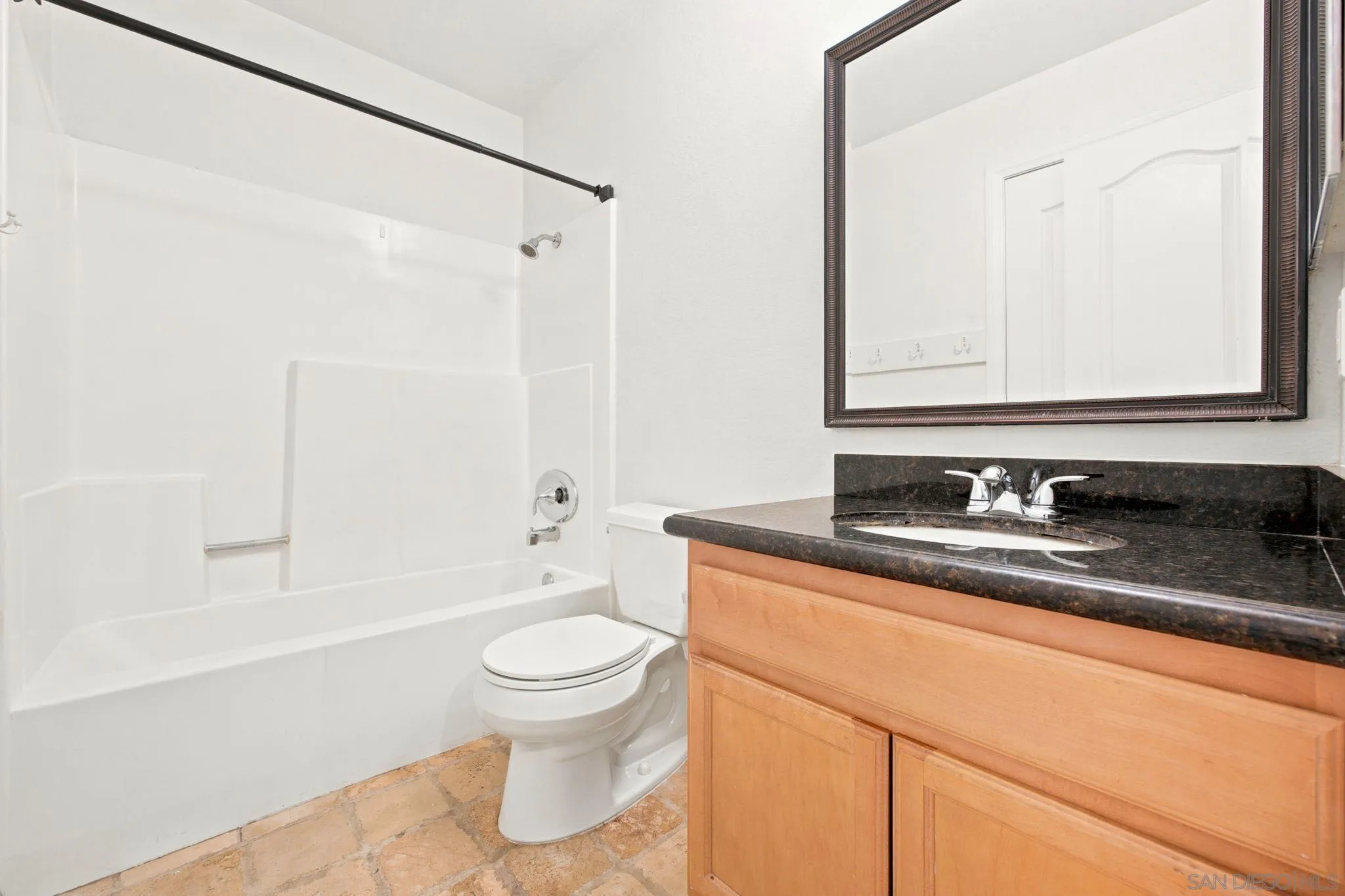 Photo #19: 260019634 Listing: Photo #19