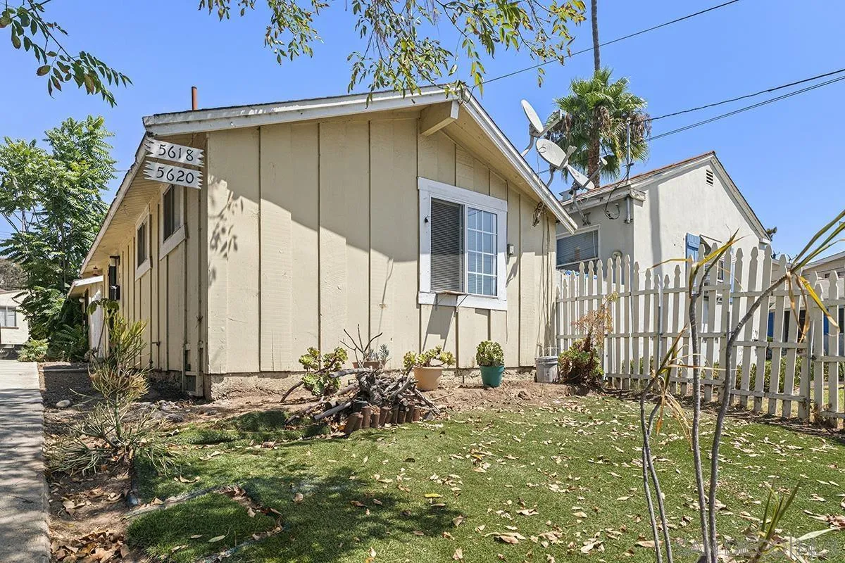 San Diego, CA 92110