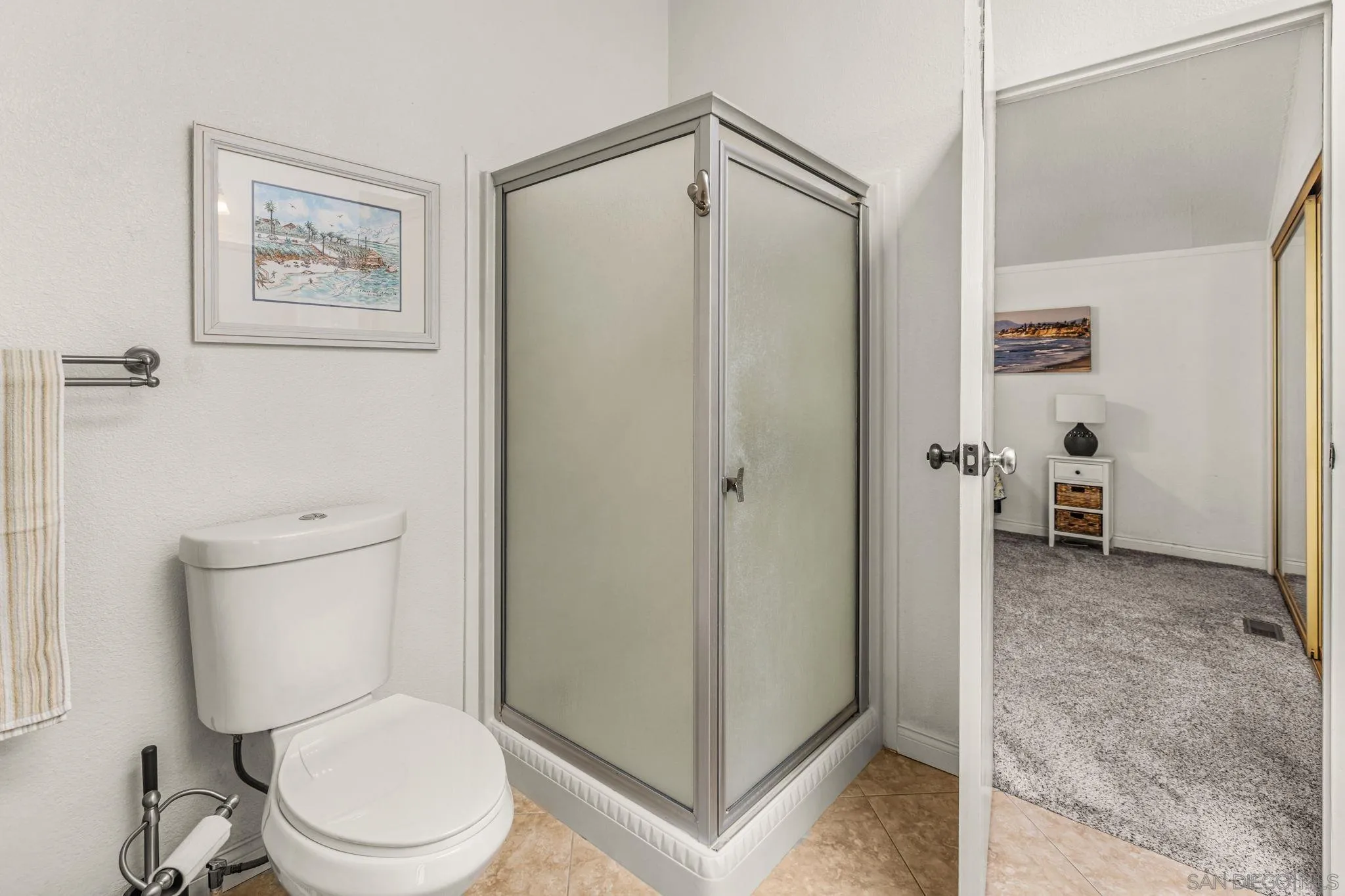 https://cdn.realtyfeed.com/cdn/127/260019638/dfcdecdcf2e3f413c3ebfc9d9fc5bd02.webp