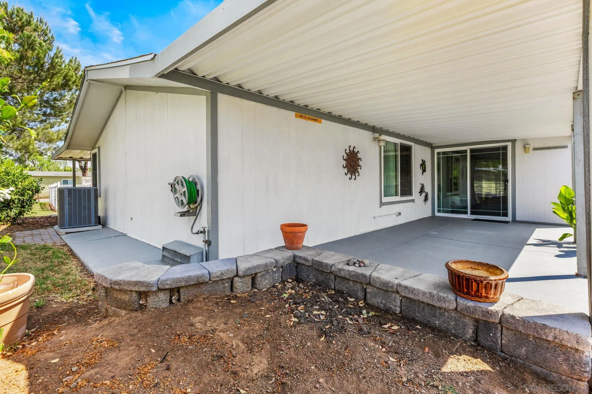 https://cdn.realtyfeed.com/cdn/127/260019638/e47bcf24146bfe1a45a8ad58d5f670aa.webp