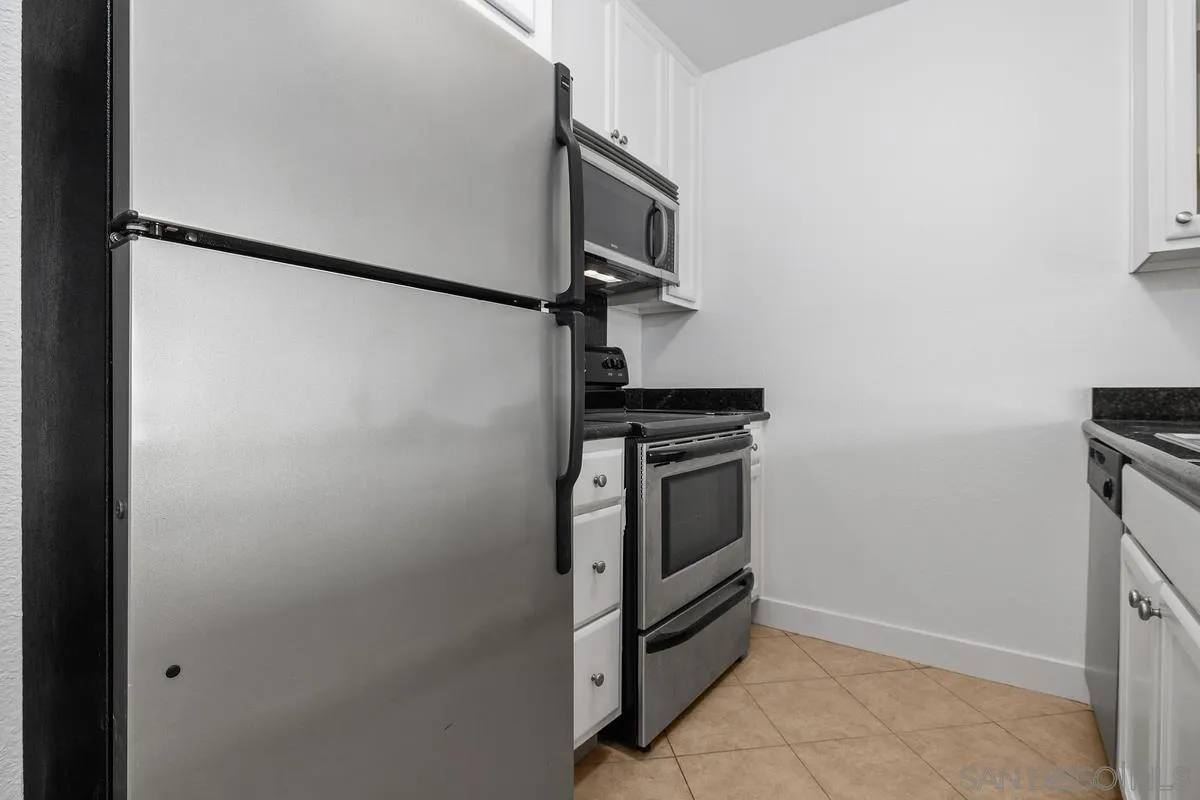 Photo #10: 260019639 Listing: Photo #10