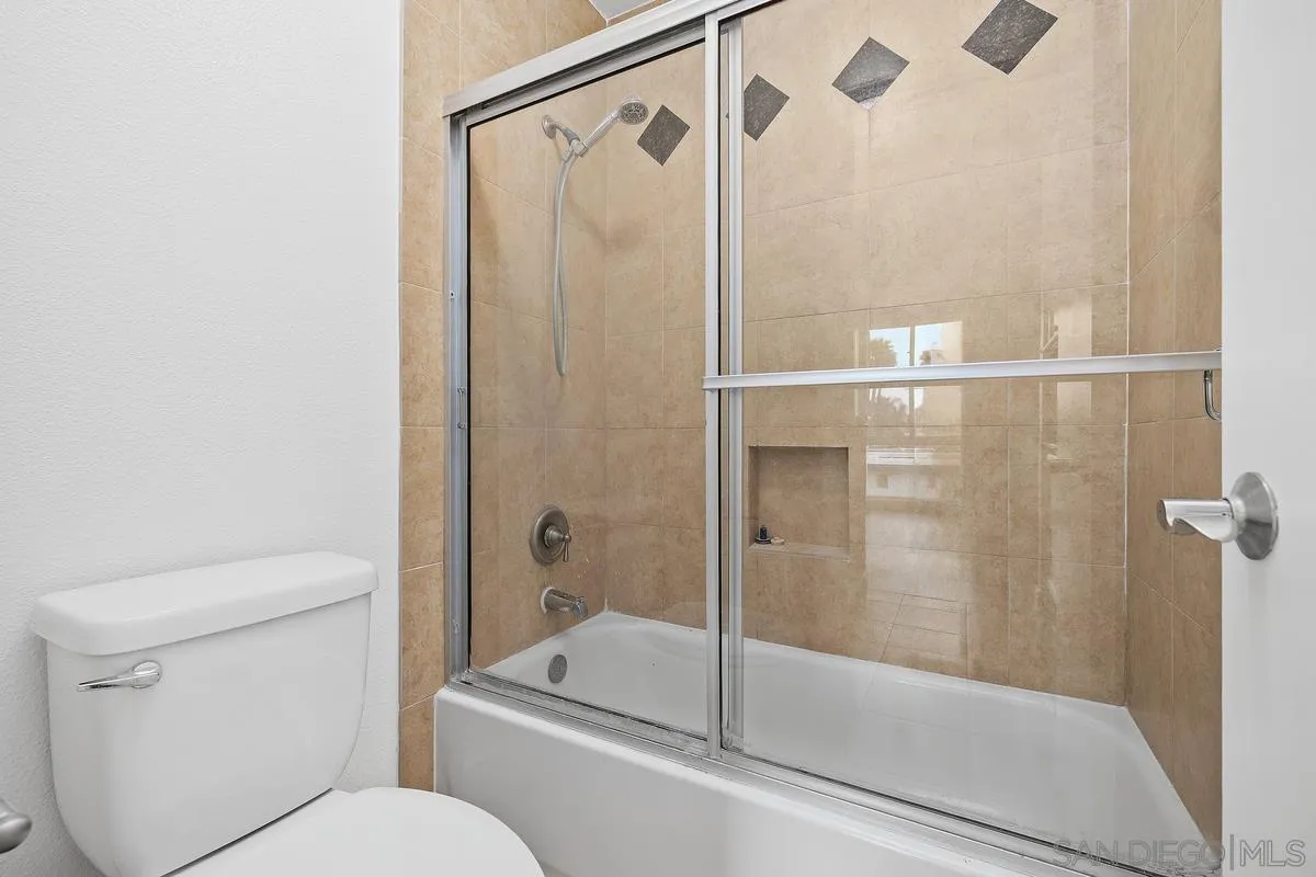 Photo #20: 260019639 Listing: Photo #20