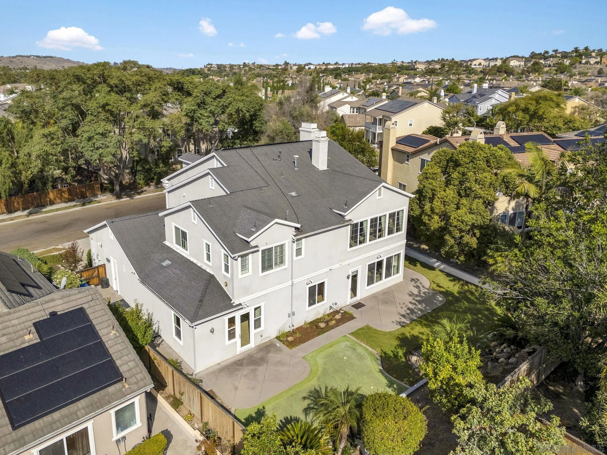 https://cdn.realtyfeed.com/cdn/127/260019645/685370868e727d06fe8e1fada158baf9.webp