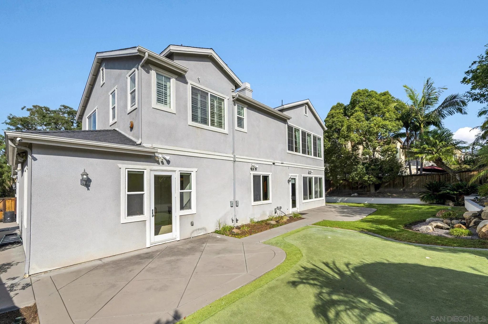 https://cdn.realtyfeed.com/cdn/127/260019645/6fb519ba25283503f134e1ae5b9e05dc.webp