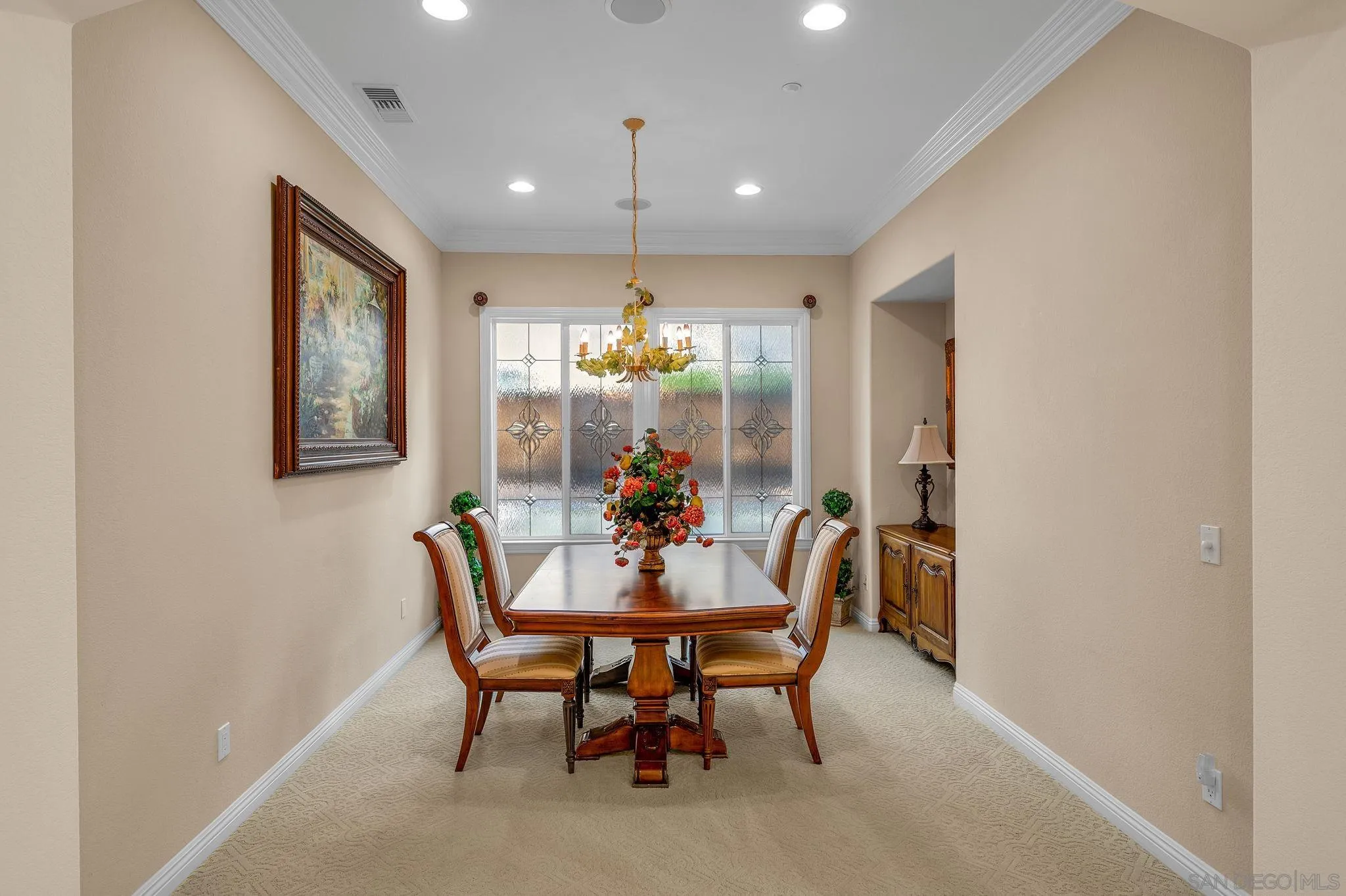 https://cdn.realtyfeed.com/cdn/127/260019645/8b2f603cb8db8f0e4608d076a71b1abd.webp