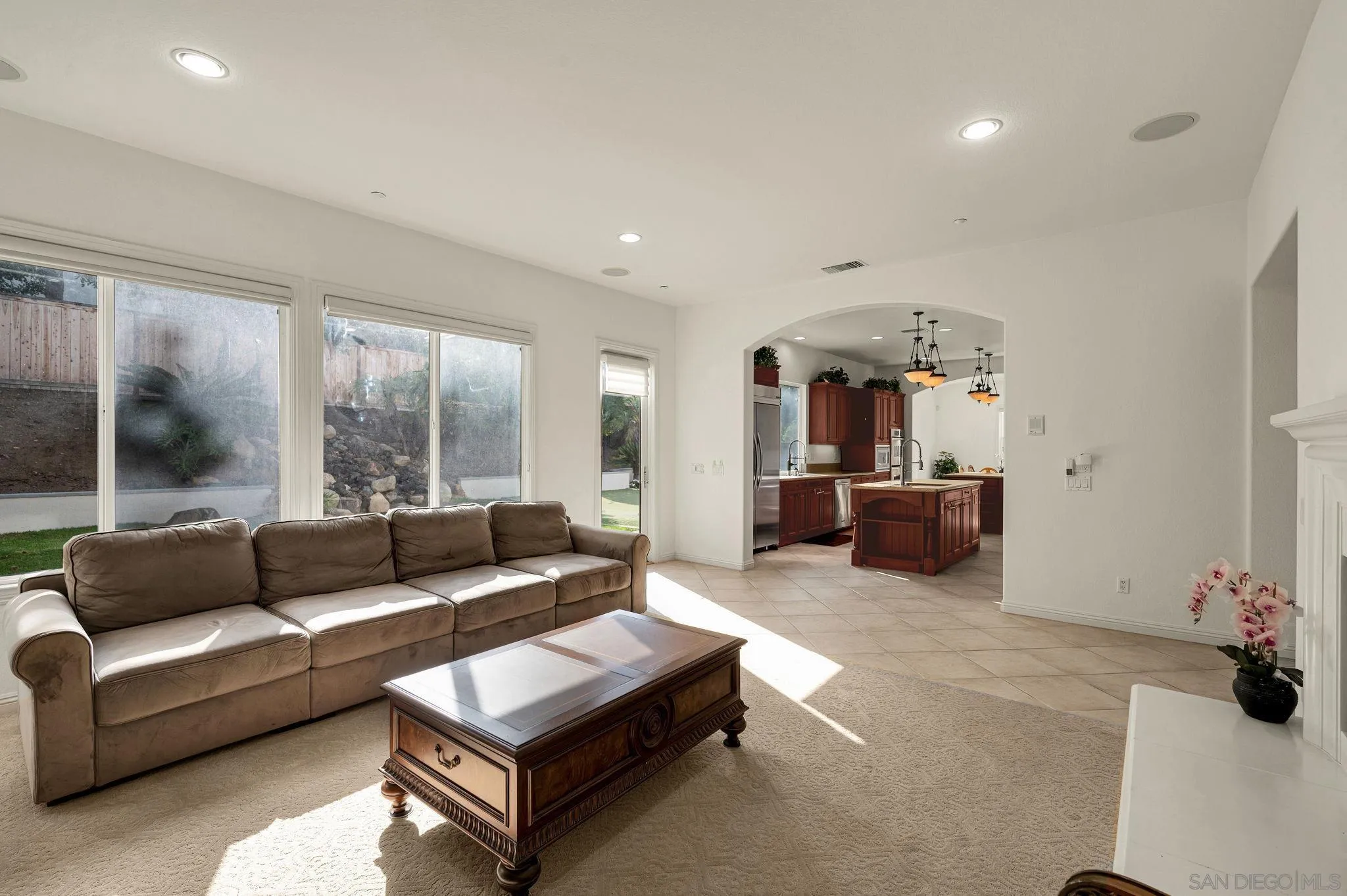 https://cdn.realtyfeed.com/cdn/127/260019645/f9ca485387109f42b349b8b442862e0b.webp