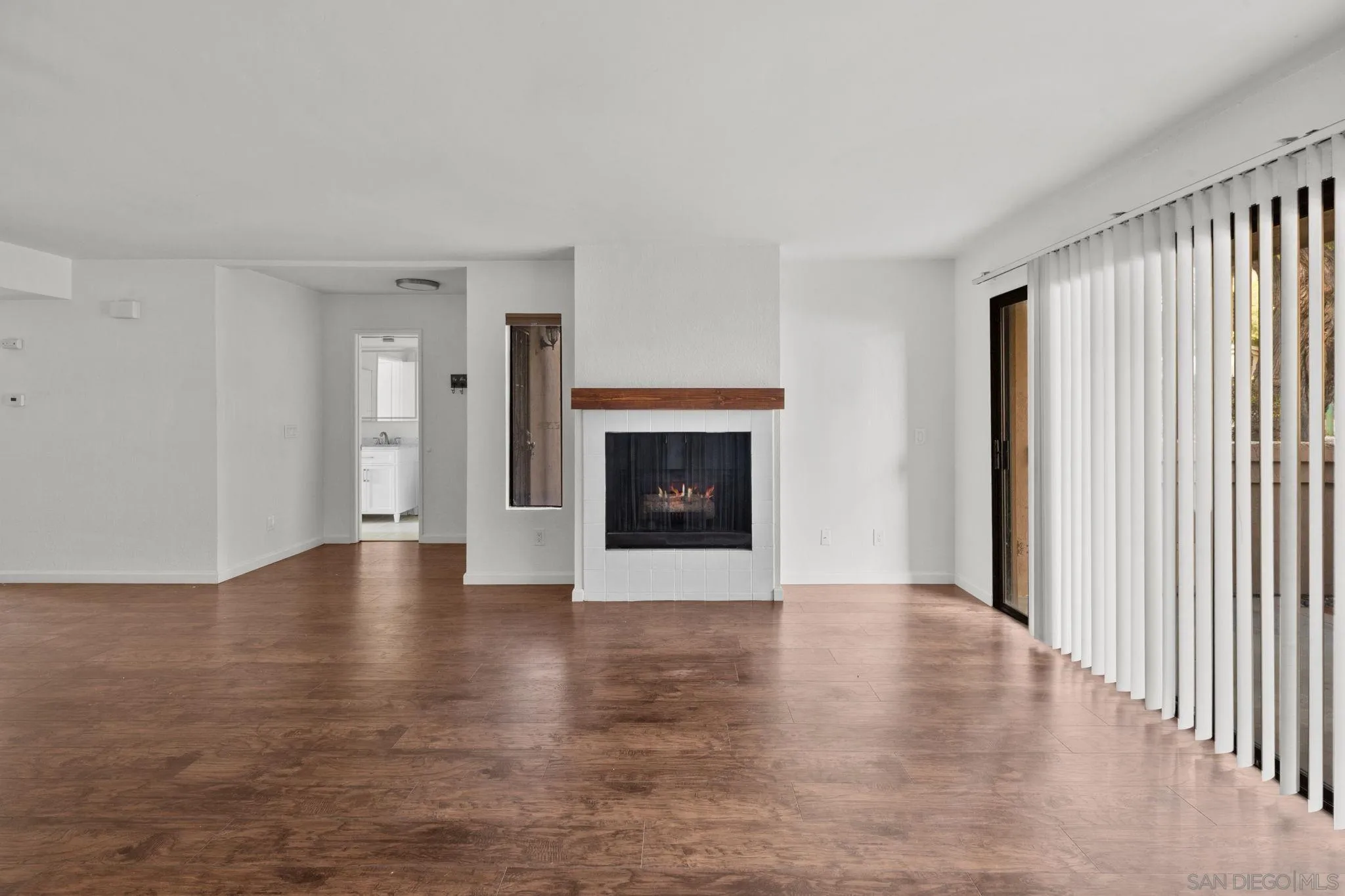 Photo #15: 260019649 Listing: Photo #15