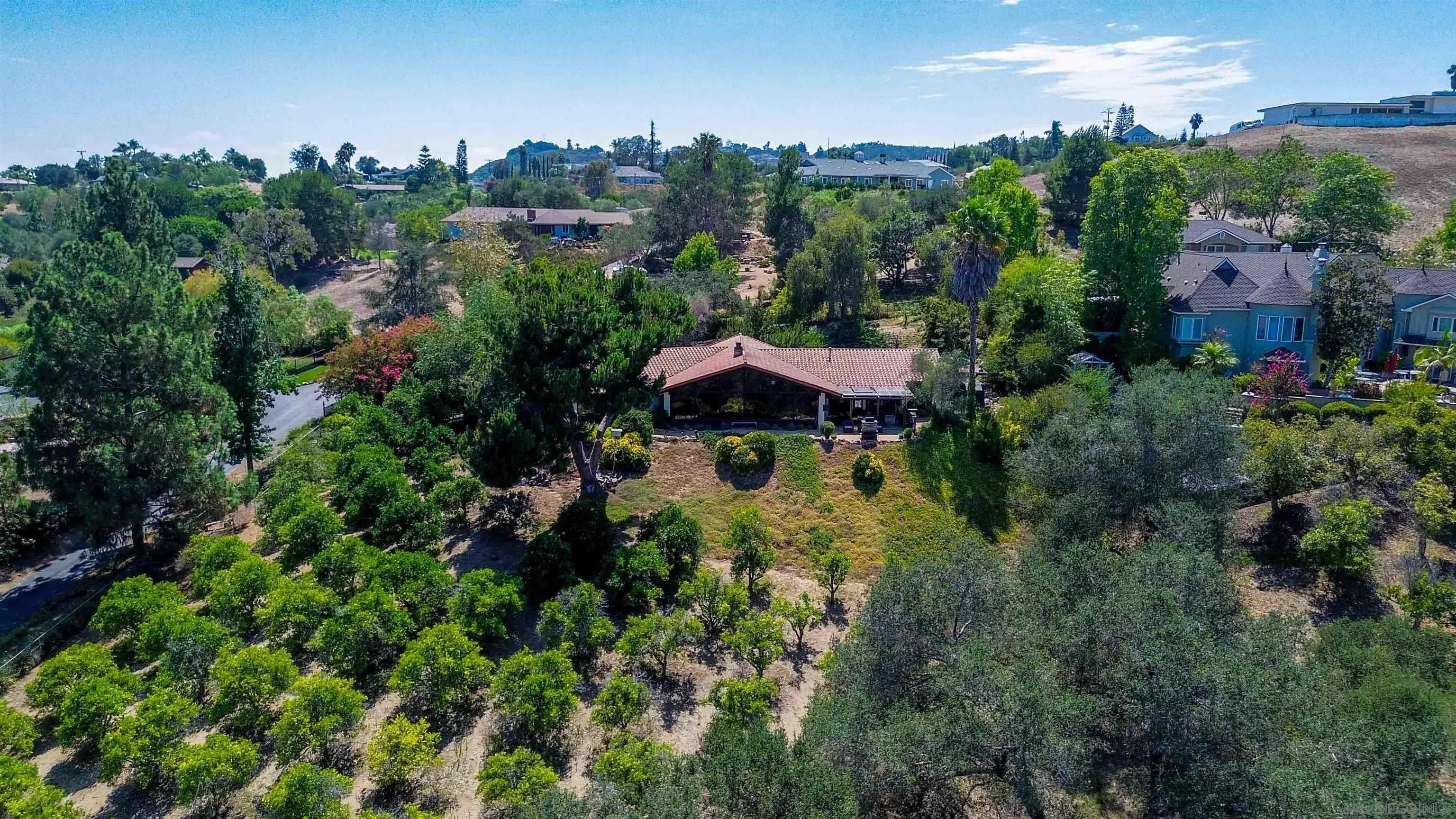 https://cdn.realtyfeed.com/cdn/127/260019653/4d146da30193aba4ad27a0a1dddfaf51.webp