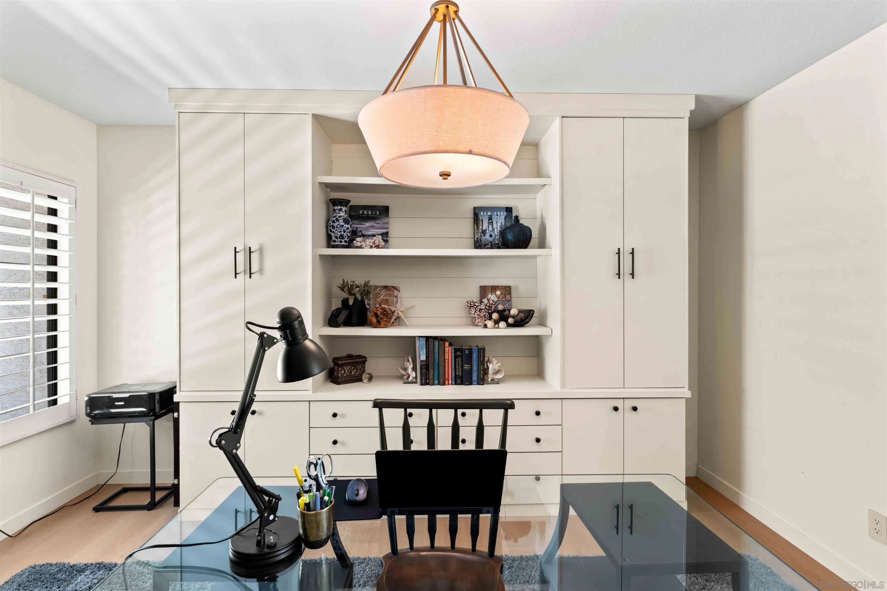 https://cdn.realtyfeed.com/cdn/127/260019653/94e4dd790700d2049f22b89fcebc3826.webp