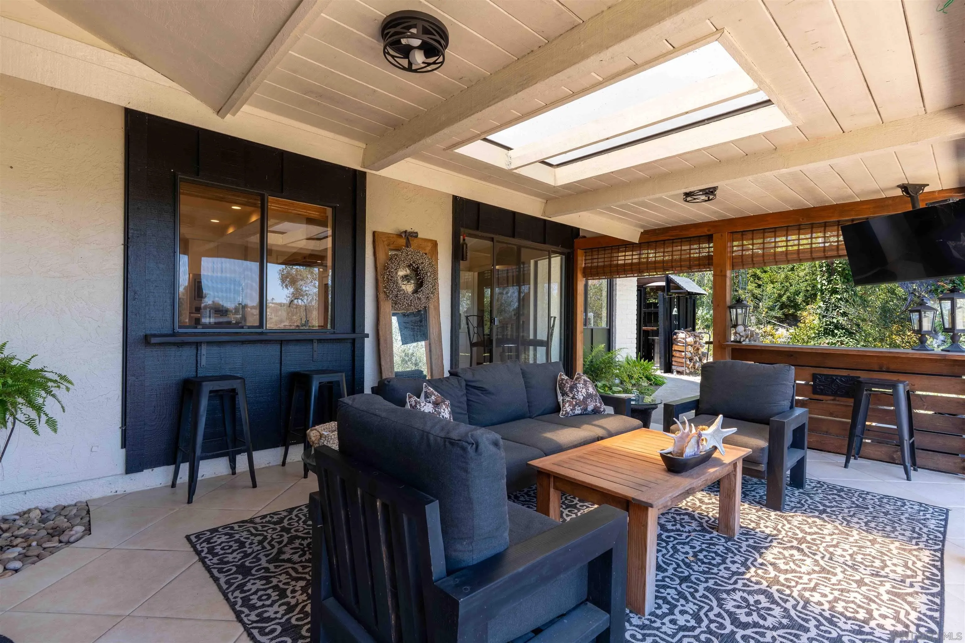 https://cdn.realtyfeed.com/cdn/127/260019653/b548081b9b78e296bb8e0c7ec111e19b.webp