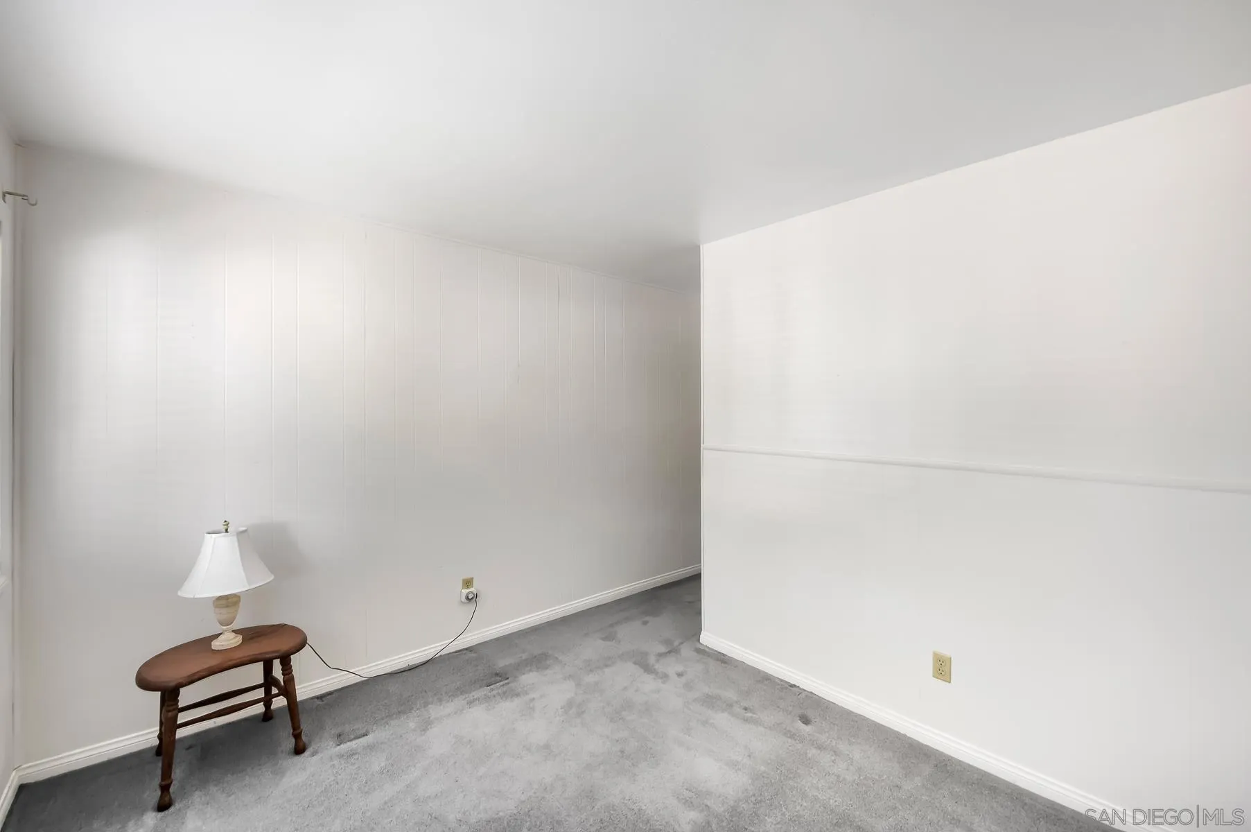 https://cdn.realtyfeed.com/cdn/127/260019666/212cd564d1240352a9099b172e990ac6.webp