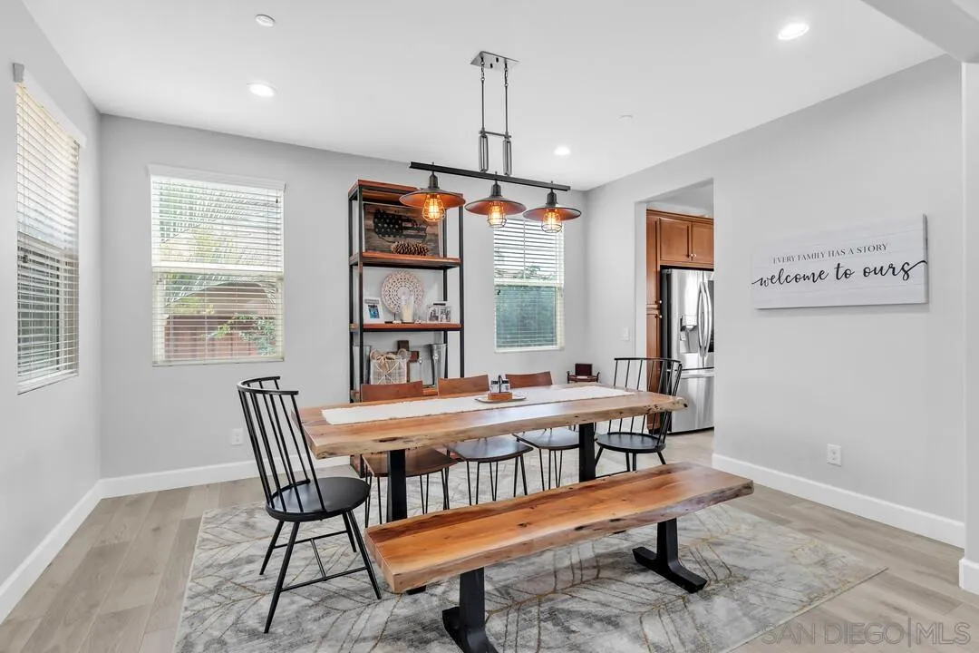 https://cdn.realtyfeed.com/cdn/127/260019669/0709e3654c8246e6dc7c85ea7098b687.webp