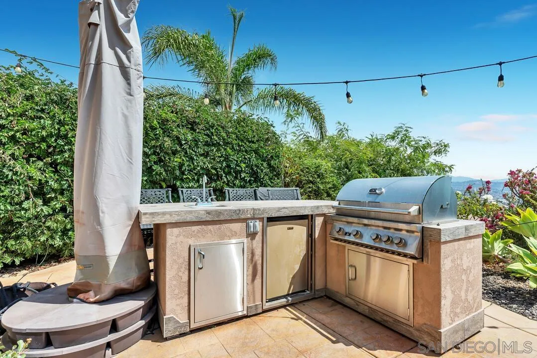 https://cdn.realtyfeed.com/cdn/127/260019669/486fbfcdcd34947caea2955049cecc7f.webp