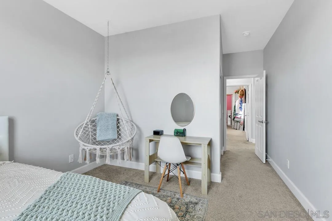 https://cdn.realtyfeed.com/cdn/127/260019669/8f23ba37f7ba7ca8af6105ca4018d70b.webp