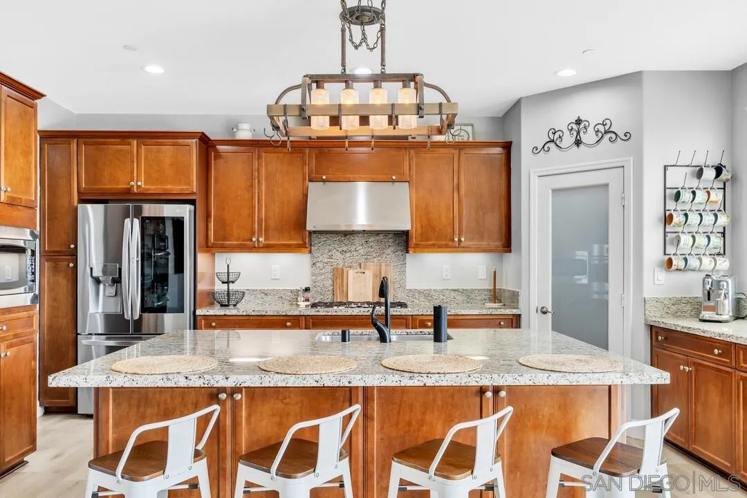 https://cdn.realtyfeed.com/cdn/127/260019669/fc4a9721ae066ae1d4e8cee3c1c981ef.webp