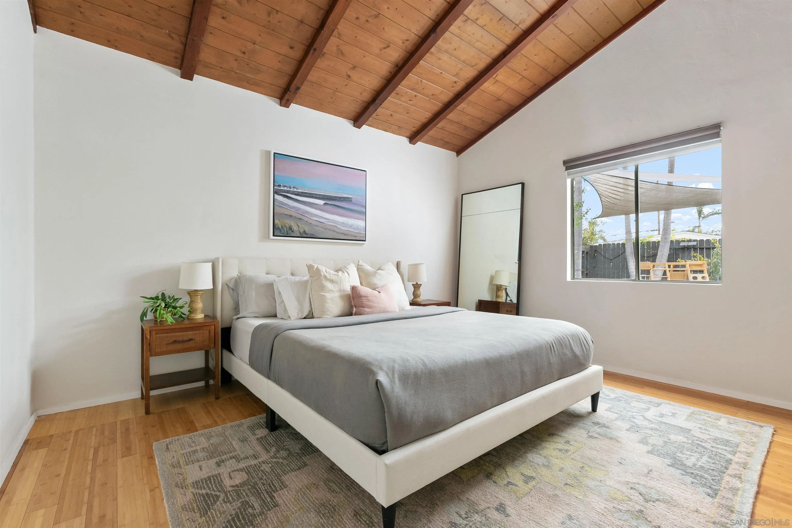 https://cdn.realtyfeed.com/cdn/127/260019671/338b42912ca49798c3d2fee43a91d567.webp