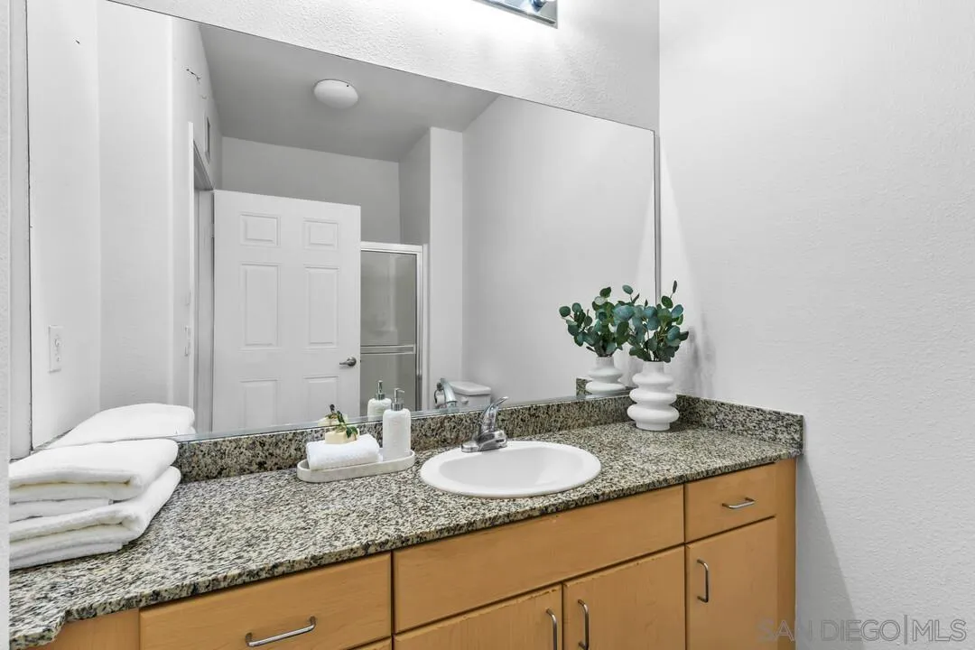 Photo #19: 260019676 Listing: Photo #19
