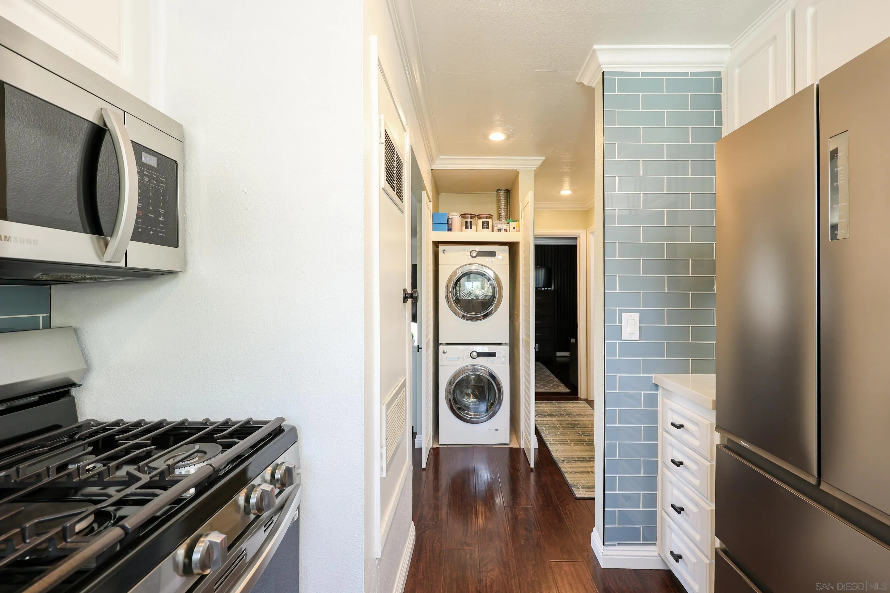 Photo #11: 260019677 Listing: Photo #11