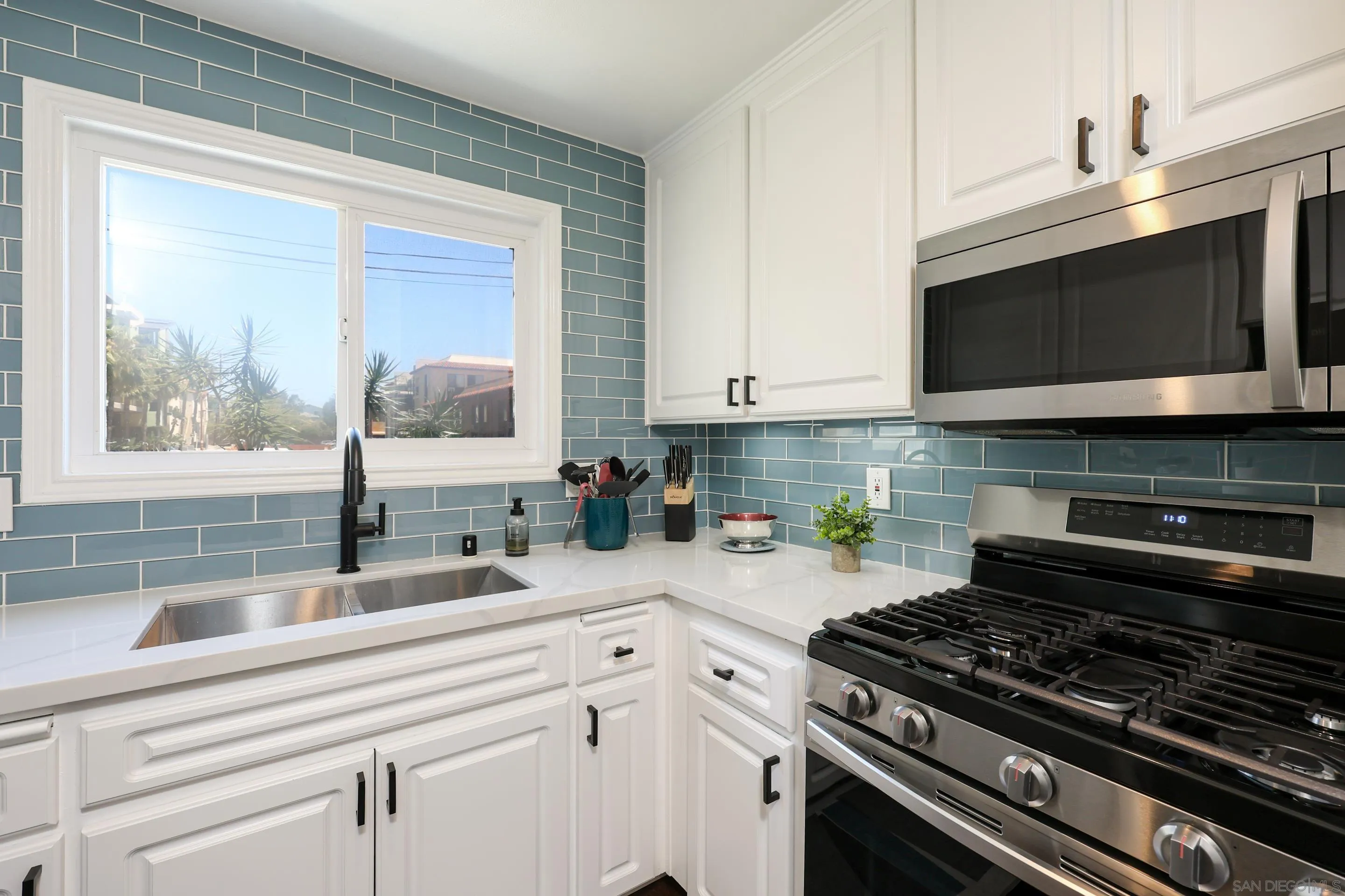 Photo #9: 260019677 Listing: Photo #9