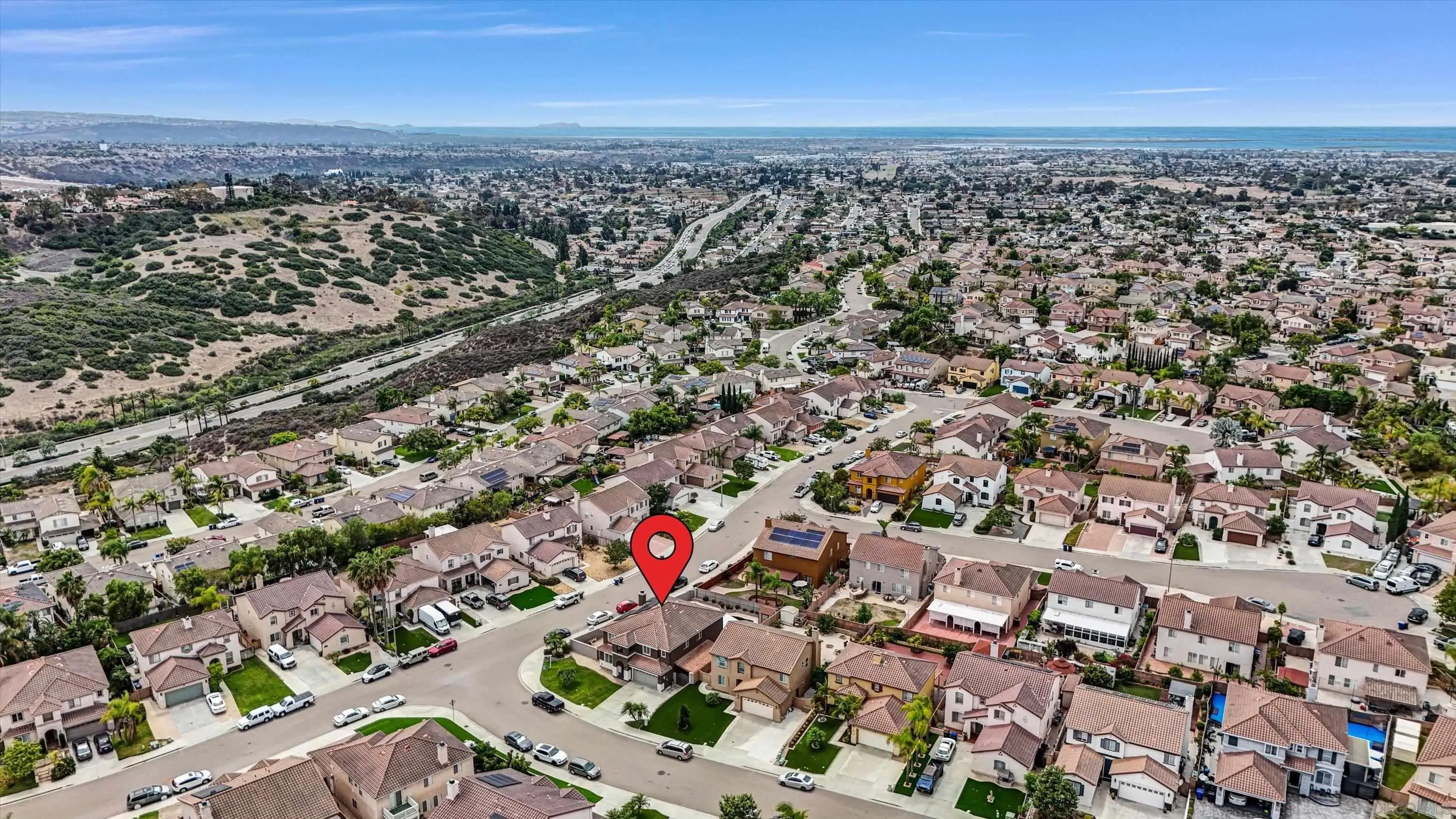 https://cdn.realtyfeed.com/cdn/127/260019678/34775fe07456d458fda171f9e299eec9.webp