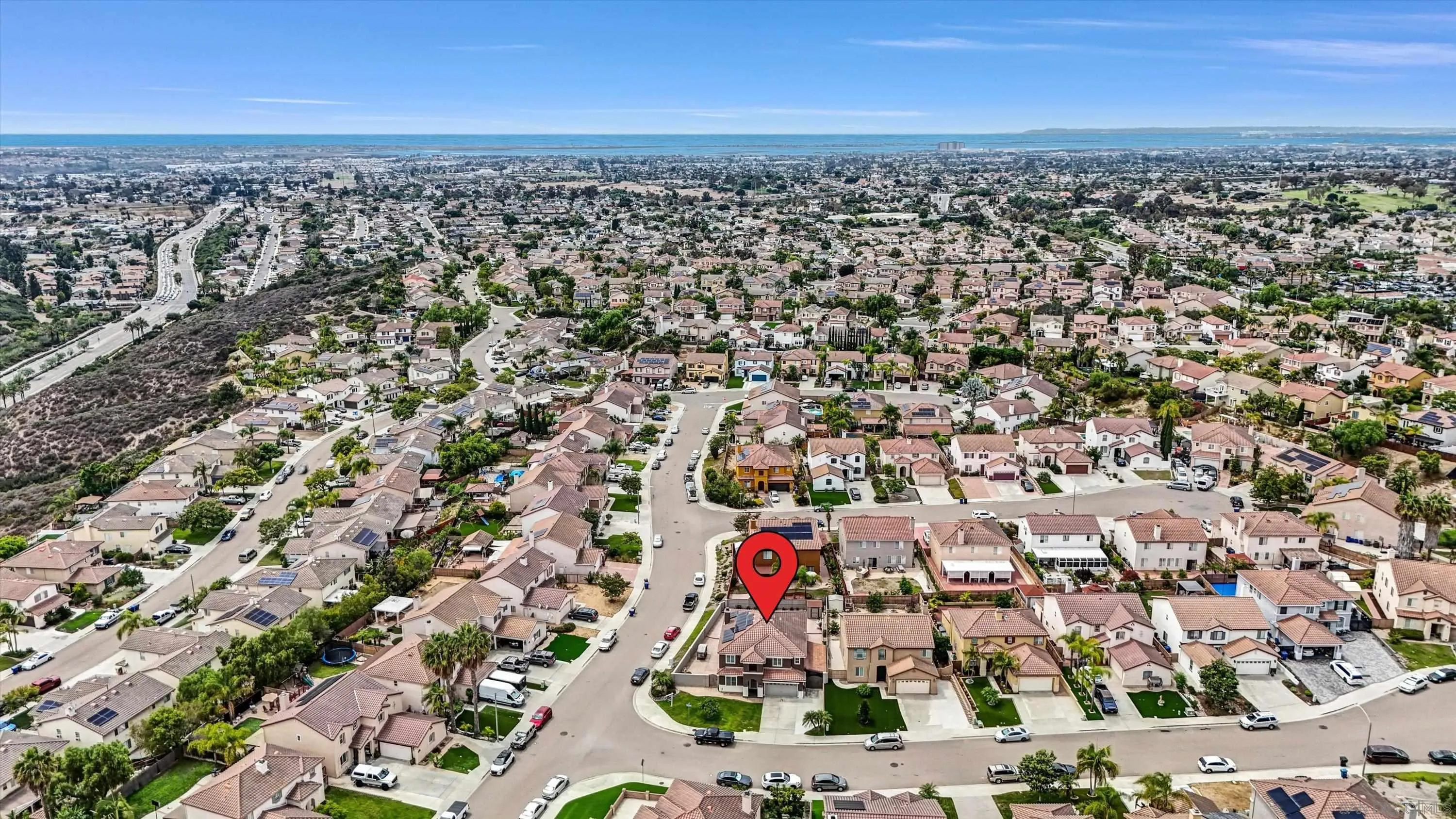 https://cdn.realtyfeed.com/cdn/127/260019678/518795fa91fd631660a73c3859c9538a.webp