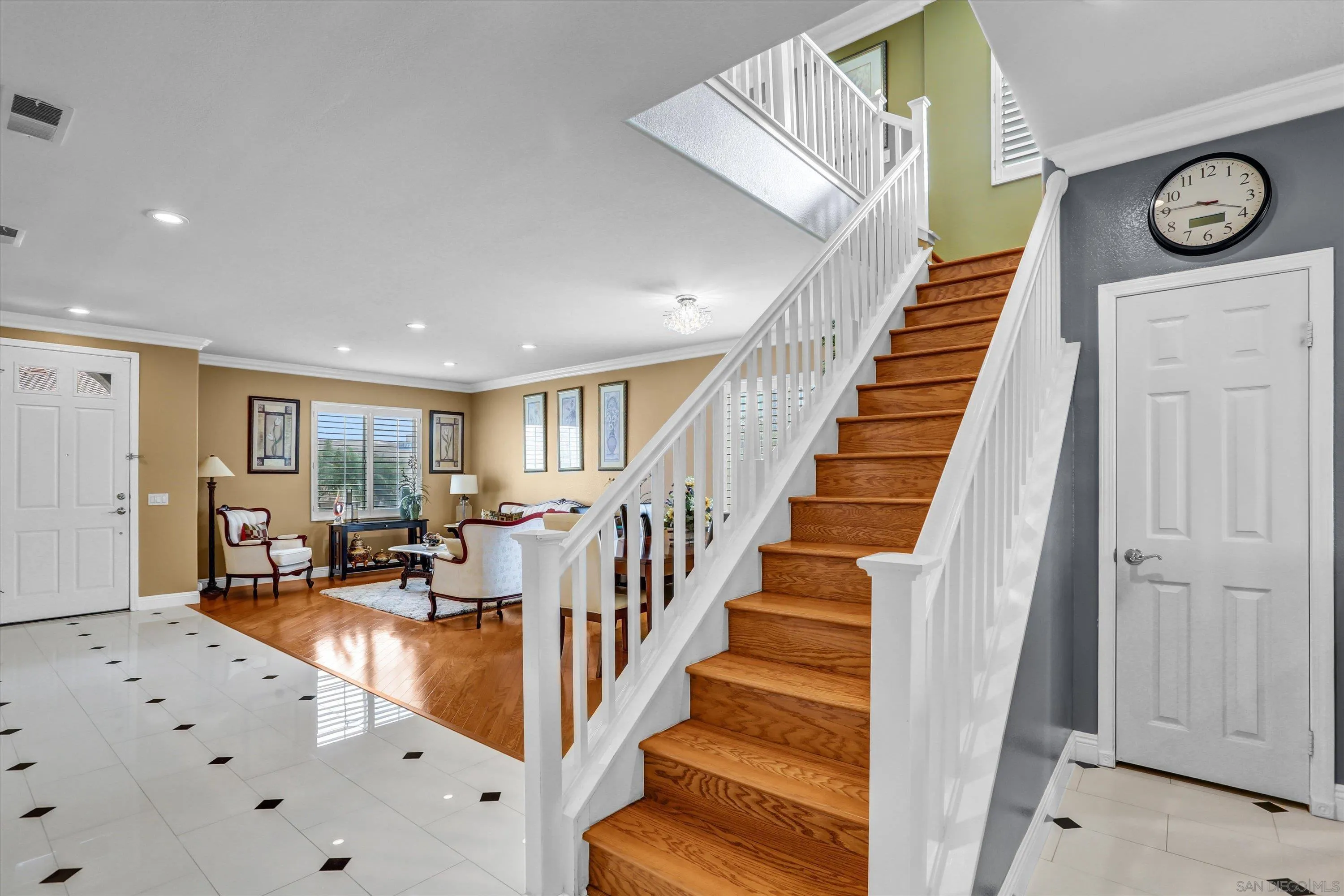 https://cdn.realtyfeed.com/cdn/127/260019678/d4e04d262d085b68af6a5e34bbaa1f92.webp