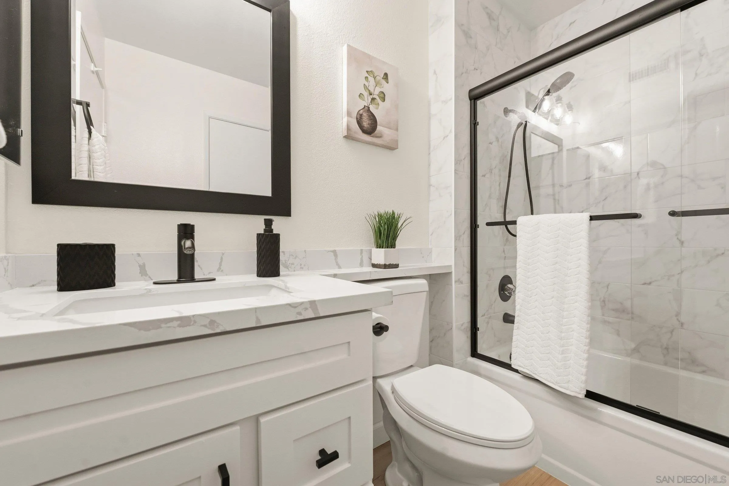 Photo #16: 260019679 Listing: Photo #16