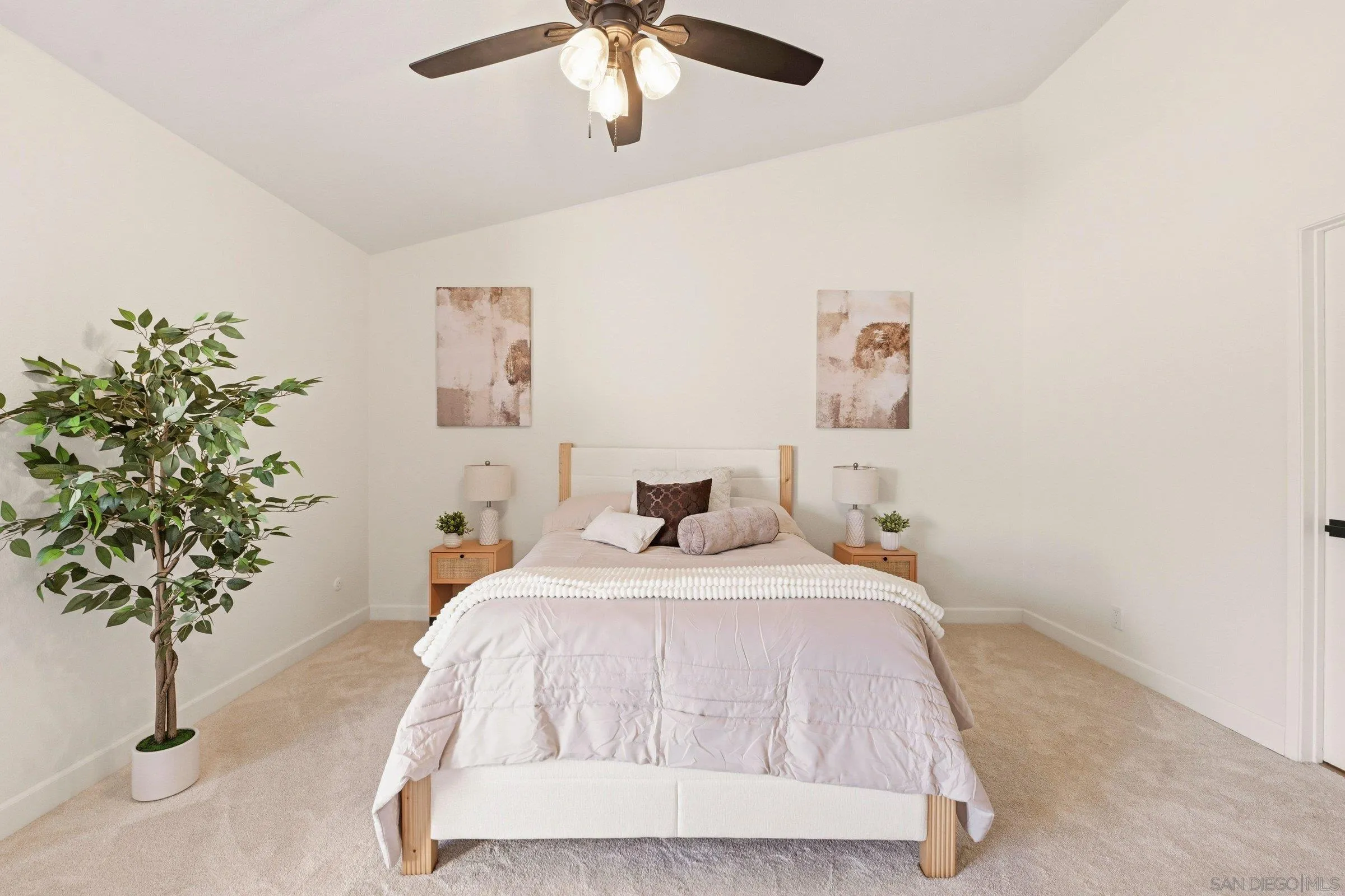 Photo #19: 260019679 Listing: Photo #19
