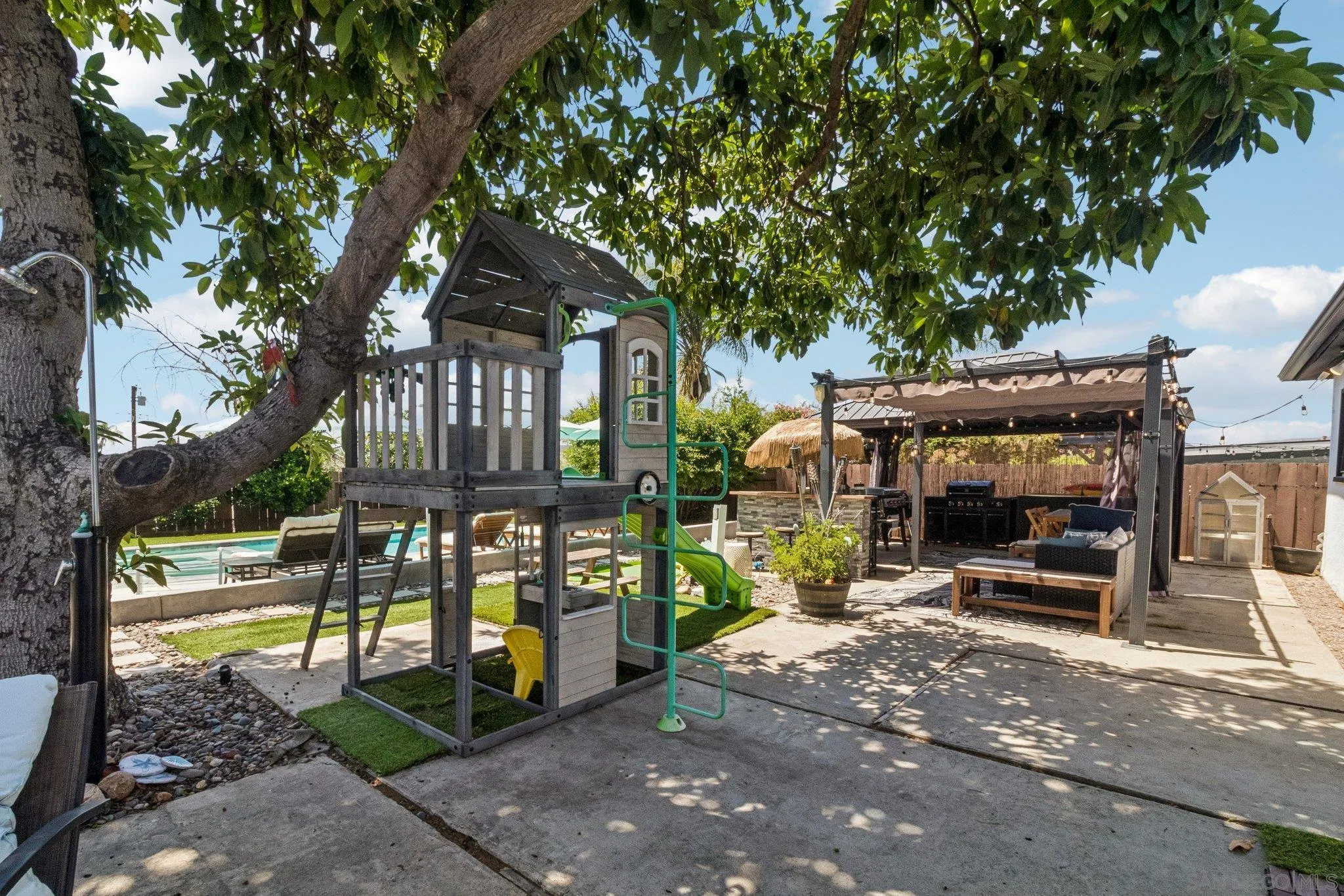 https://cdn.realtyfeed.com/cdn/127/260019684/121572e2bbfaa45063c78ca48b1f0334.webp