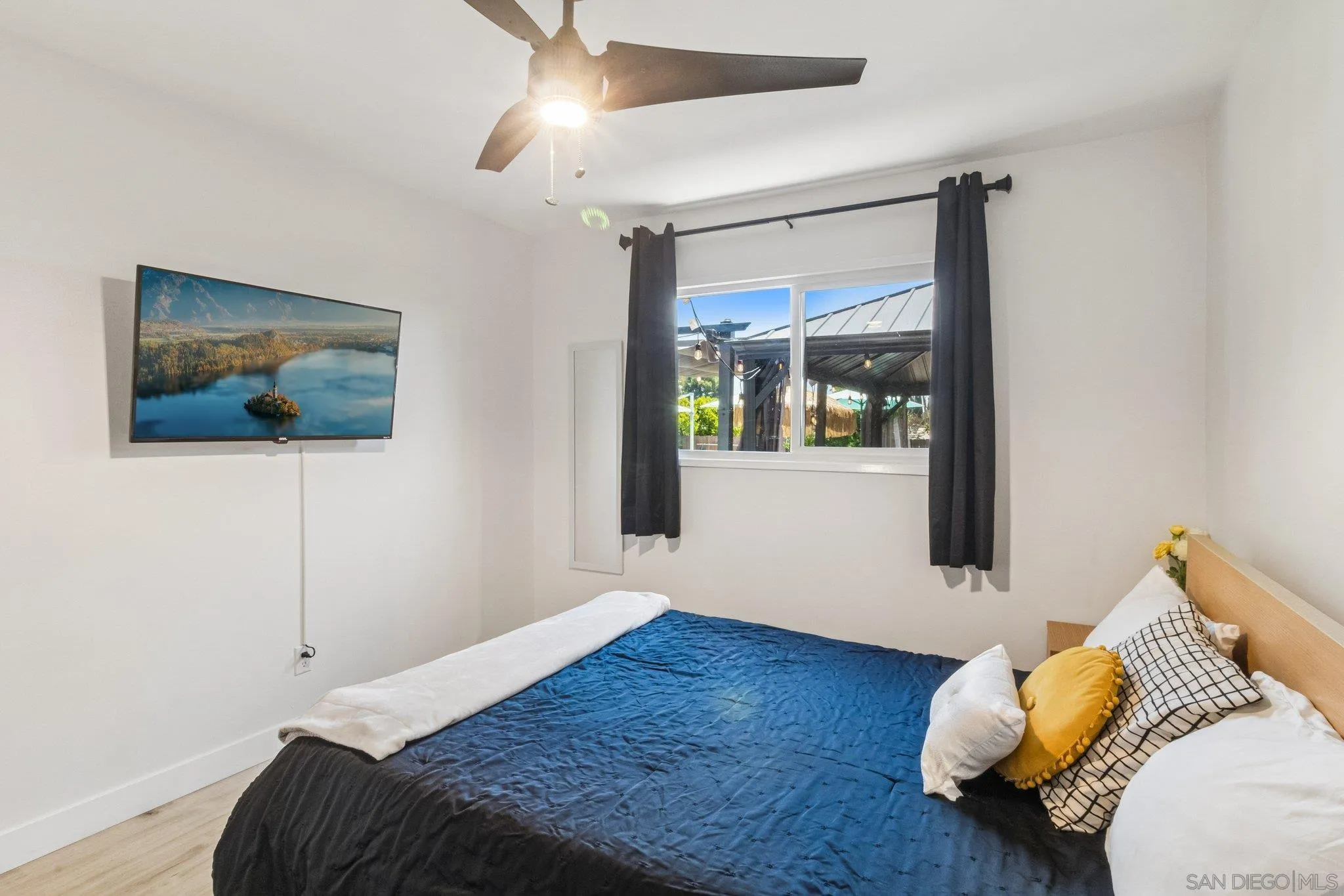 https://cdn.realtyfeed.com/cdn/127/260019684/24e5d730f0d9c2b6f7538d14cf3731fc.webp