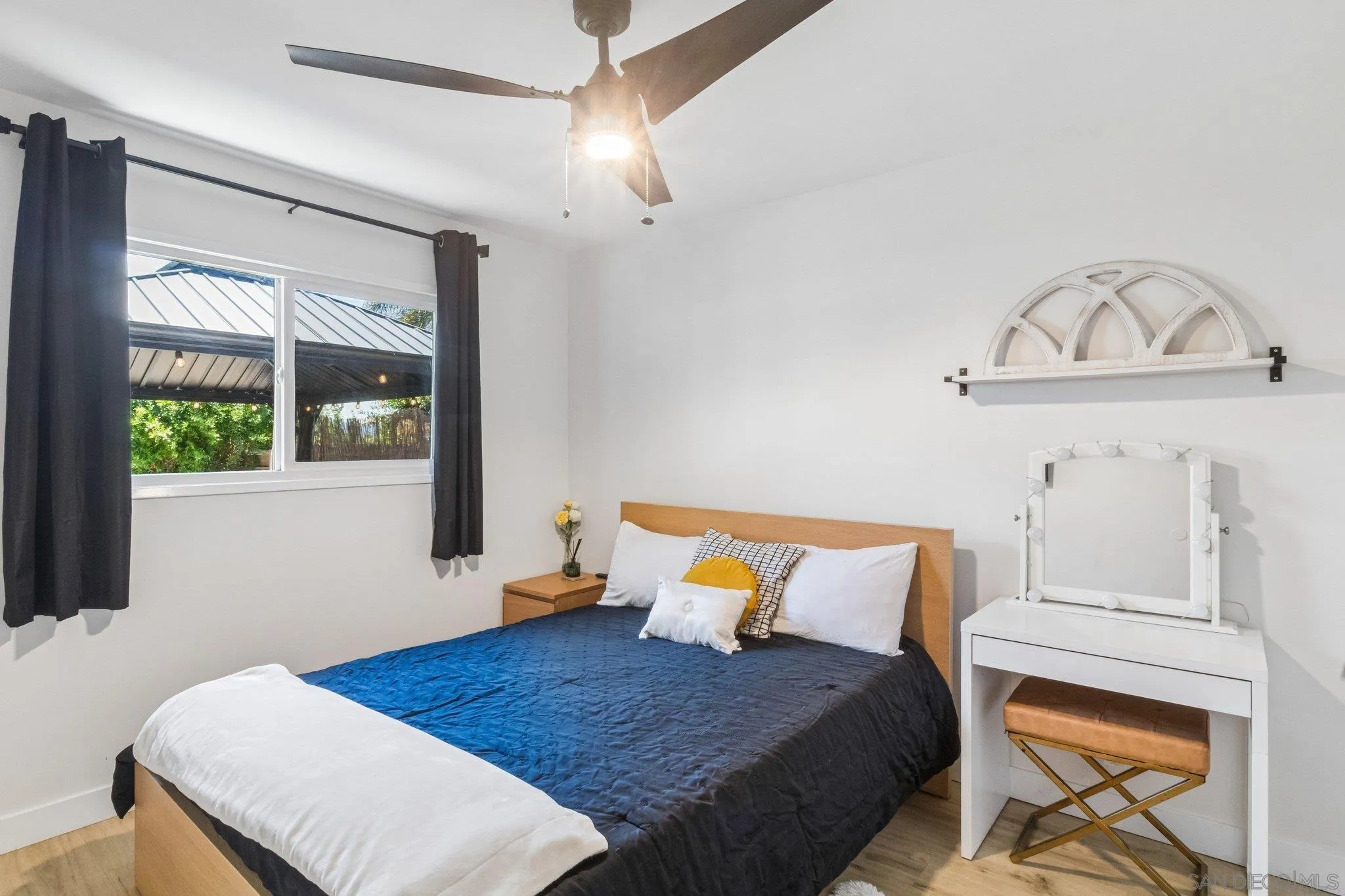 https://cdn.realtyfeed.com/cdn/127/260019684/42f6d329fc1071b87792cba97d11da61.webp