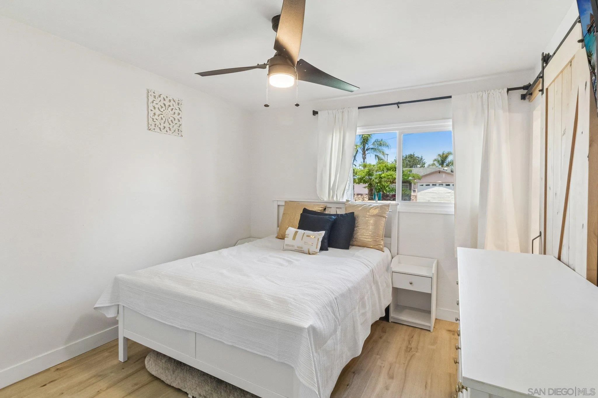 https://cdn.realtyfeed.com/cdn/127/260019684/5501adb032906806f6011cbdafa1e193.webp