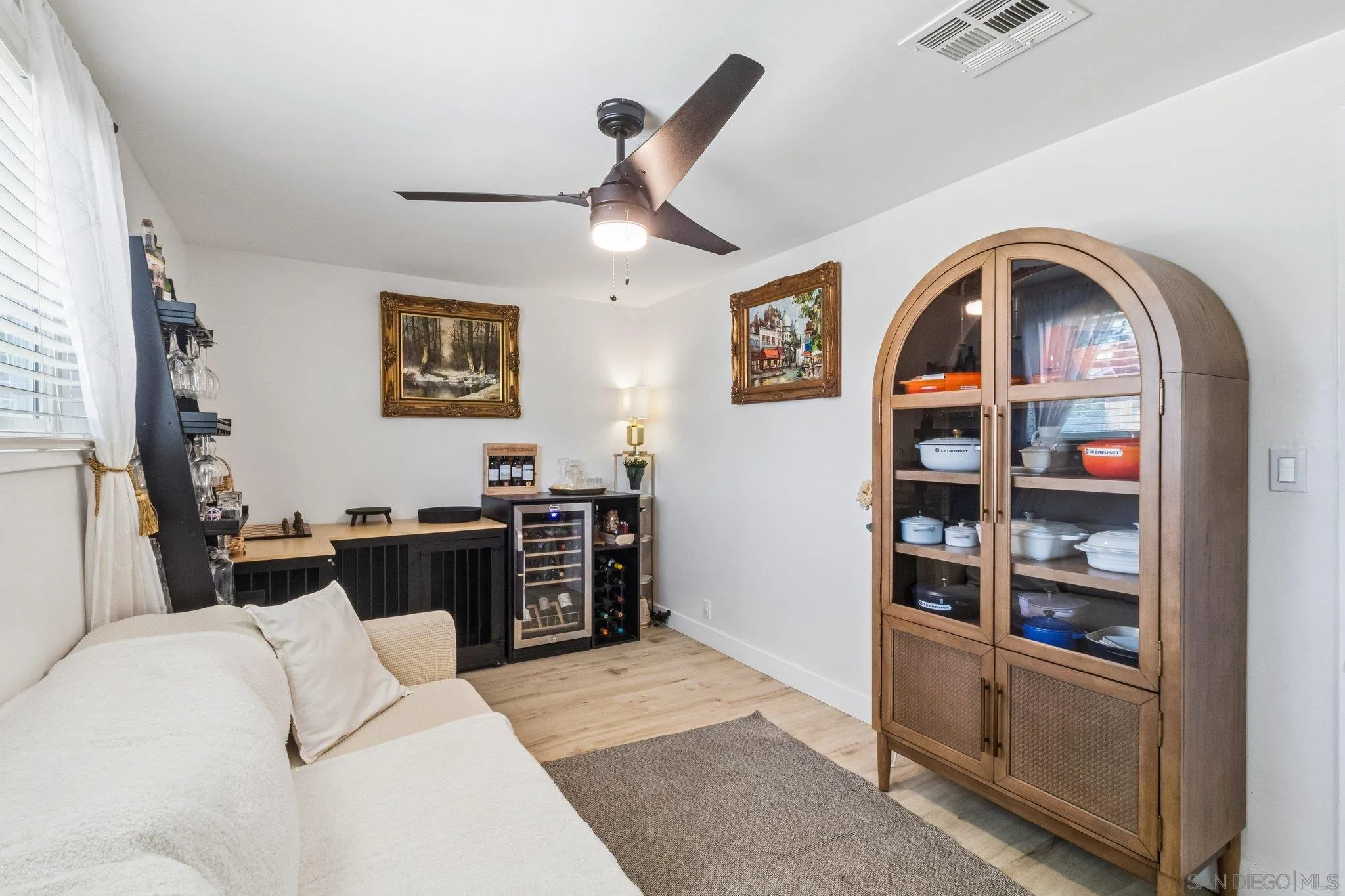 https://cdn.realtyfeed.com/cdn/127/260019684/84968ee6f13f4292085359e186fa821c.webp