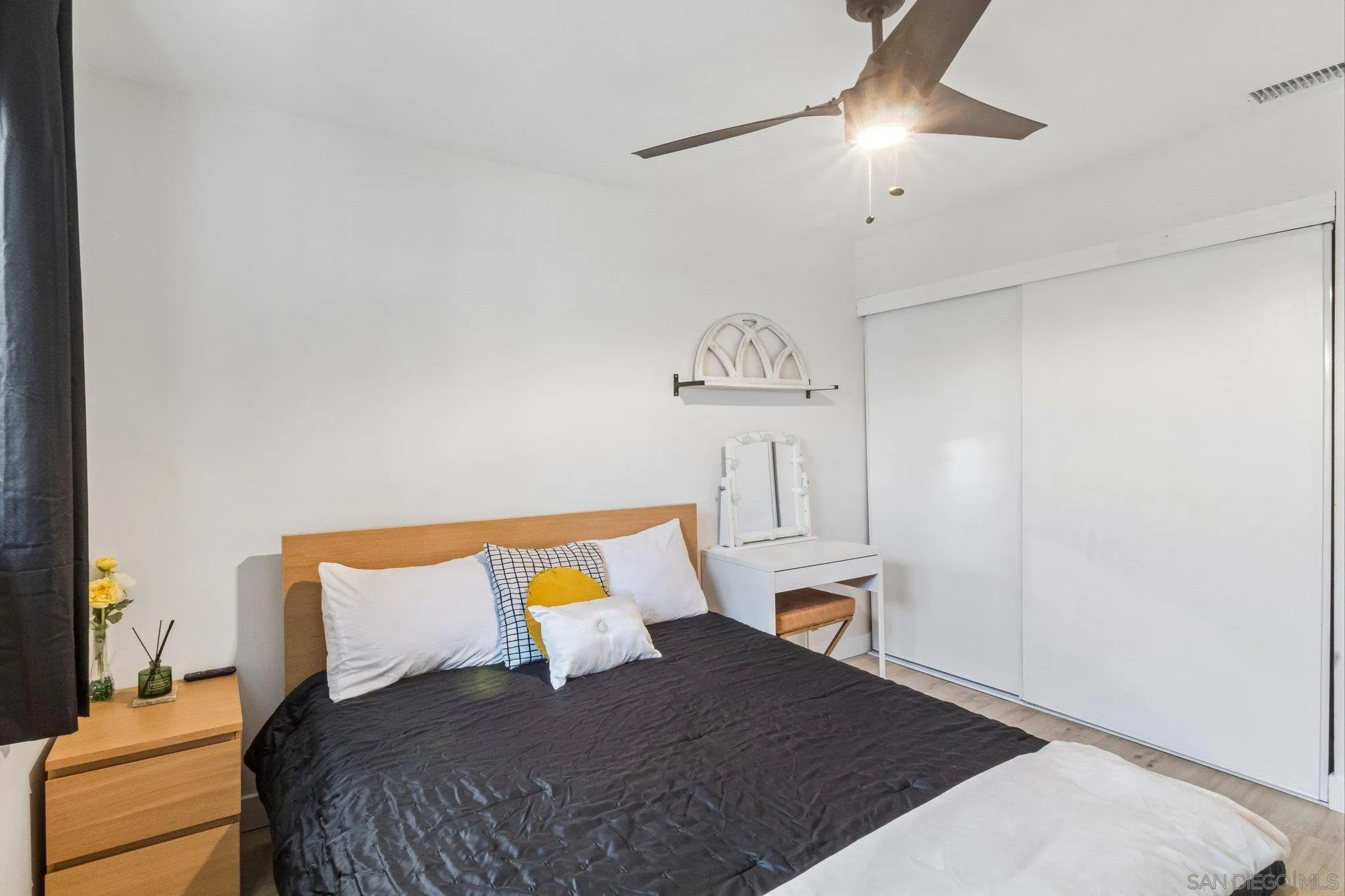 https://cdn.realtyfeed.com/cdn/127/260019684/97371cbaa6e0102c8e7af6b4a9826920.webp
