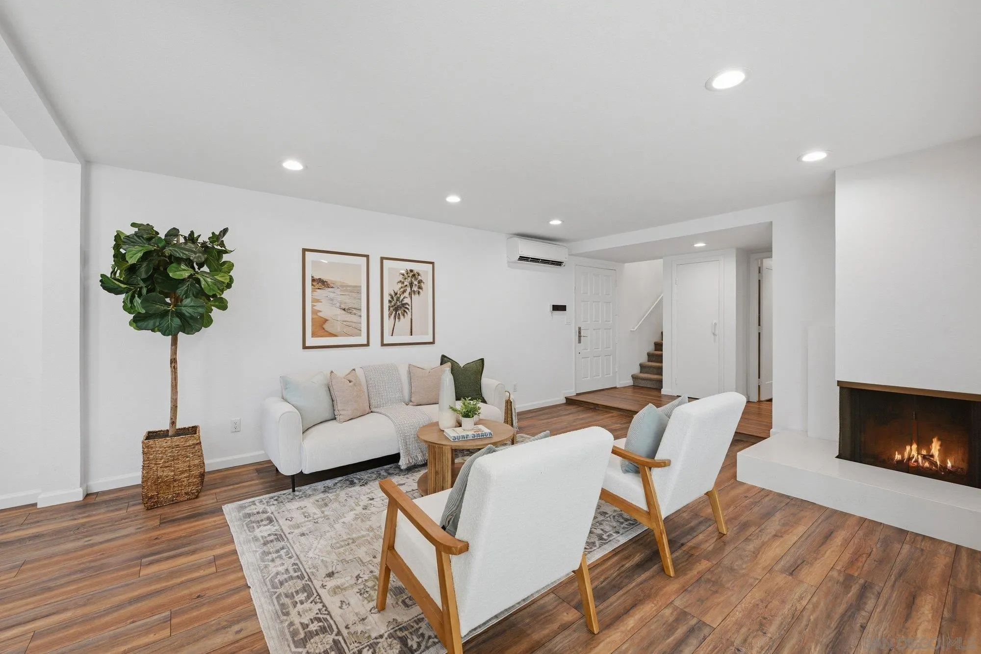 Photo #1: 260019686 Listing: Photo #1