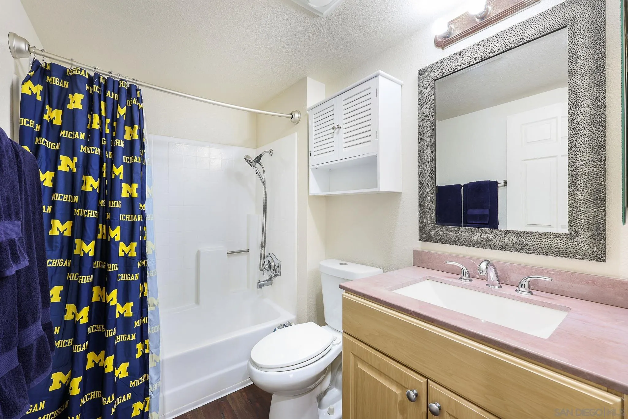 Photo #33: 260019688 Listing: Photo #33